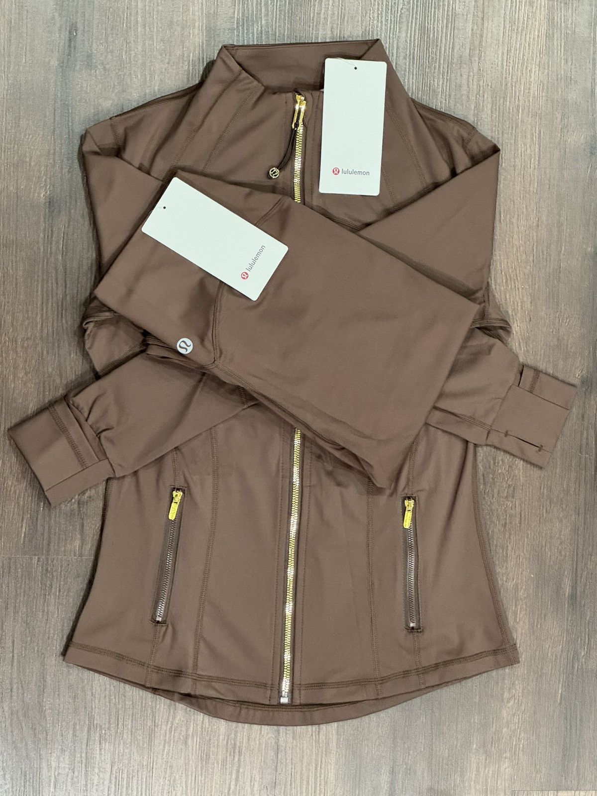 Lululemon Define Jacket Nulu Size M / US 6-8 / IT 42-44 - 1 Thumbnail