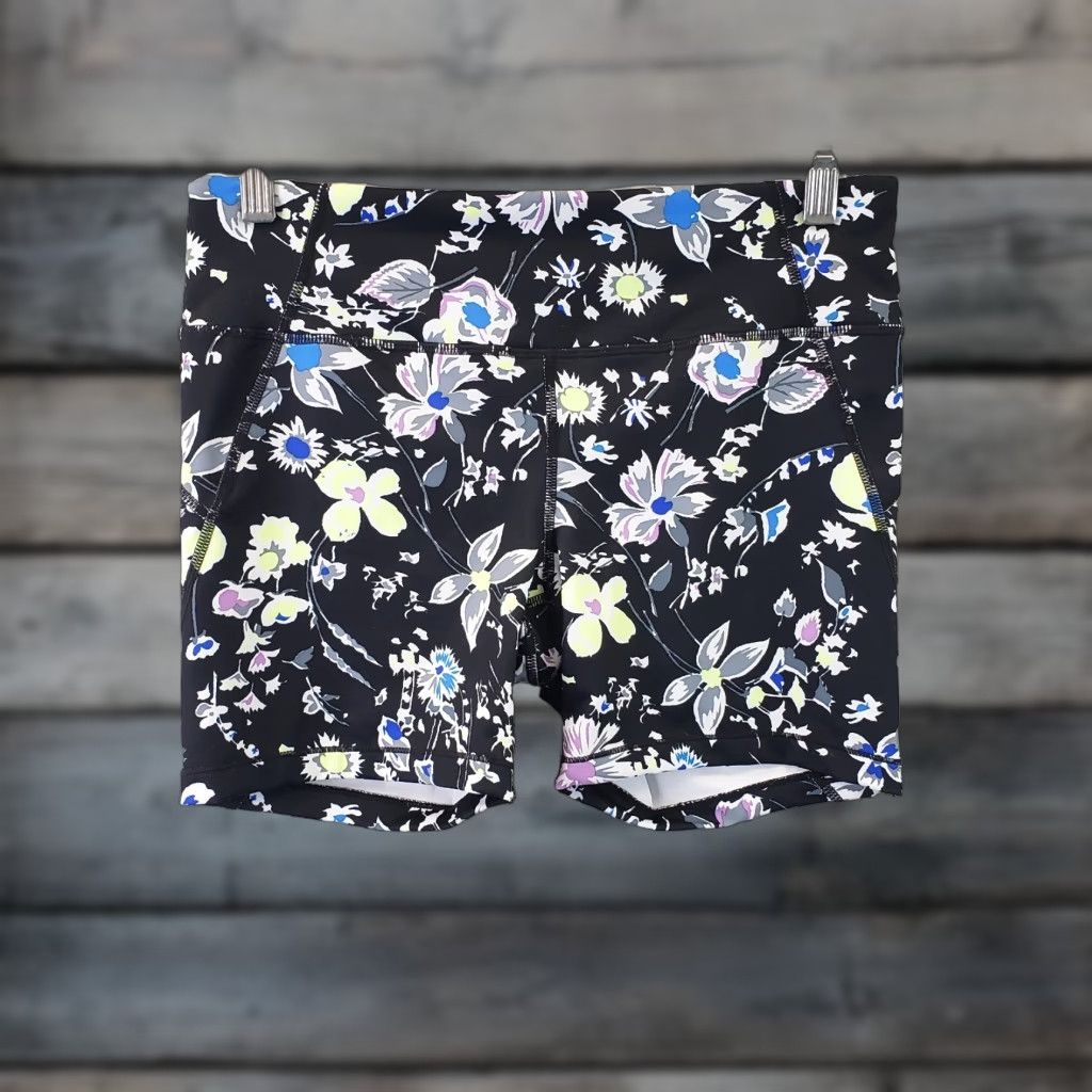 Gap Gap Fit Womens Shorts Sz Small Black Blue Floral Mid Rise Pull On Shirt? Size 28" / US 6 / IT 42 - 1 Thumbnail