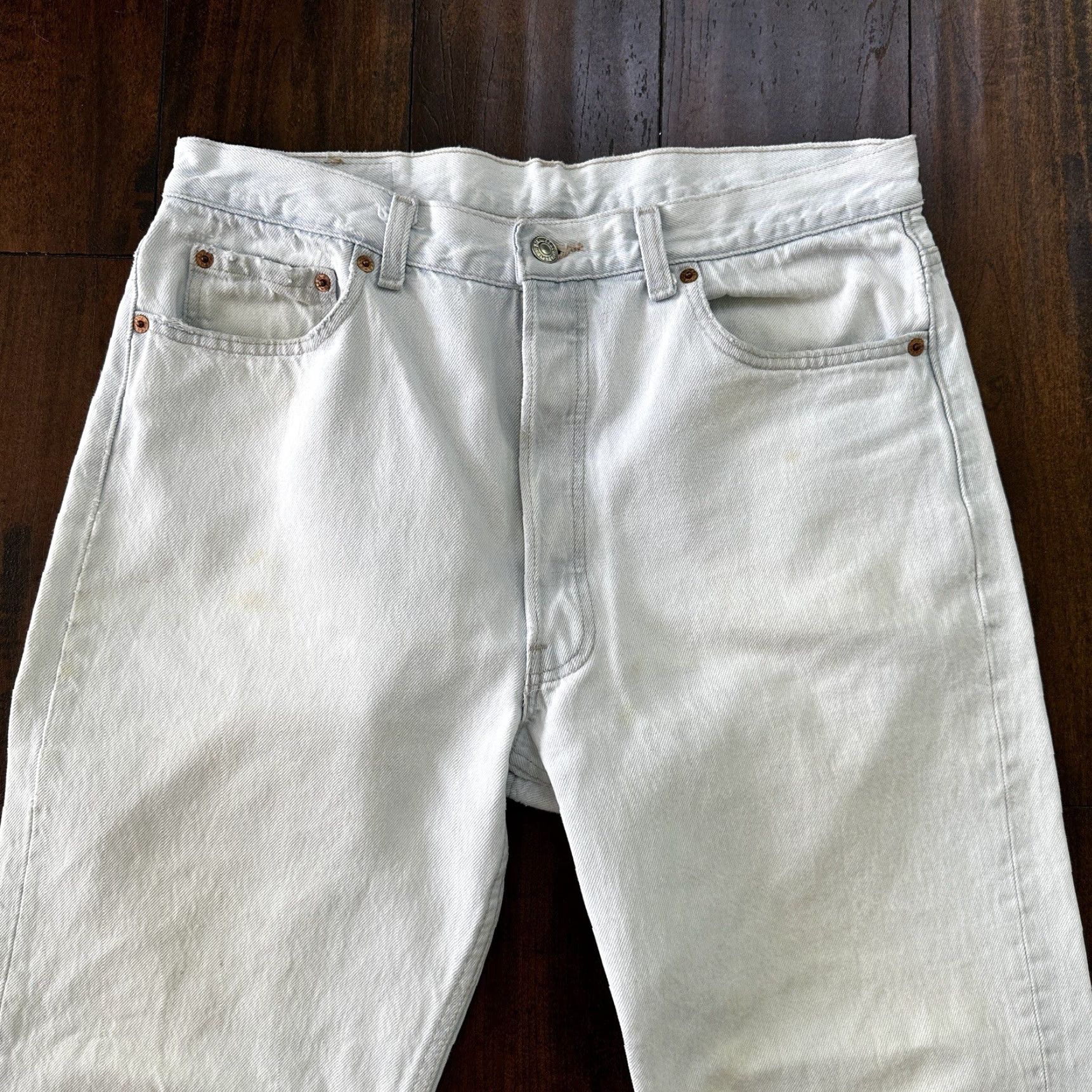 Levi's VINTAGE Levi's 501 Jeans Men 36x30 Blue Light Wash 90s Straight Denim USA 501 XX 80s Size US 36 / EU 52 - 2 Thumbnail