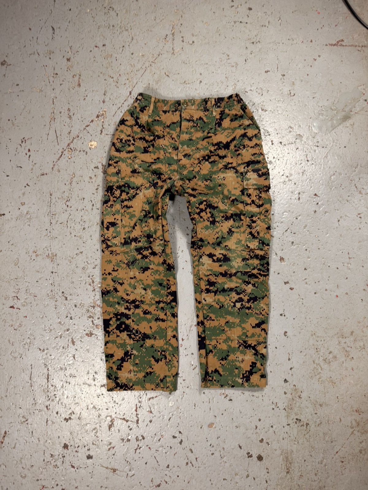 Other Vintage Digital Pixel Camo Cargo Miltisry Oants Size US 30 / EU 46 - 3 Thumbnail