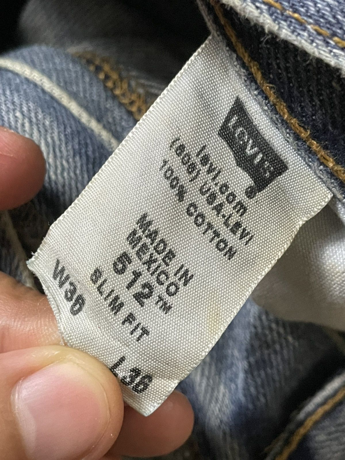 Levi's × Vintage LEVIS STRAUSS & Co 512 Slim Fit Jeans (106) Size US 35 - 7 Thumbnail
