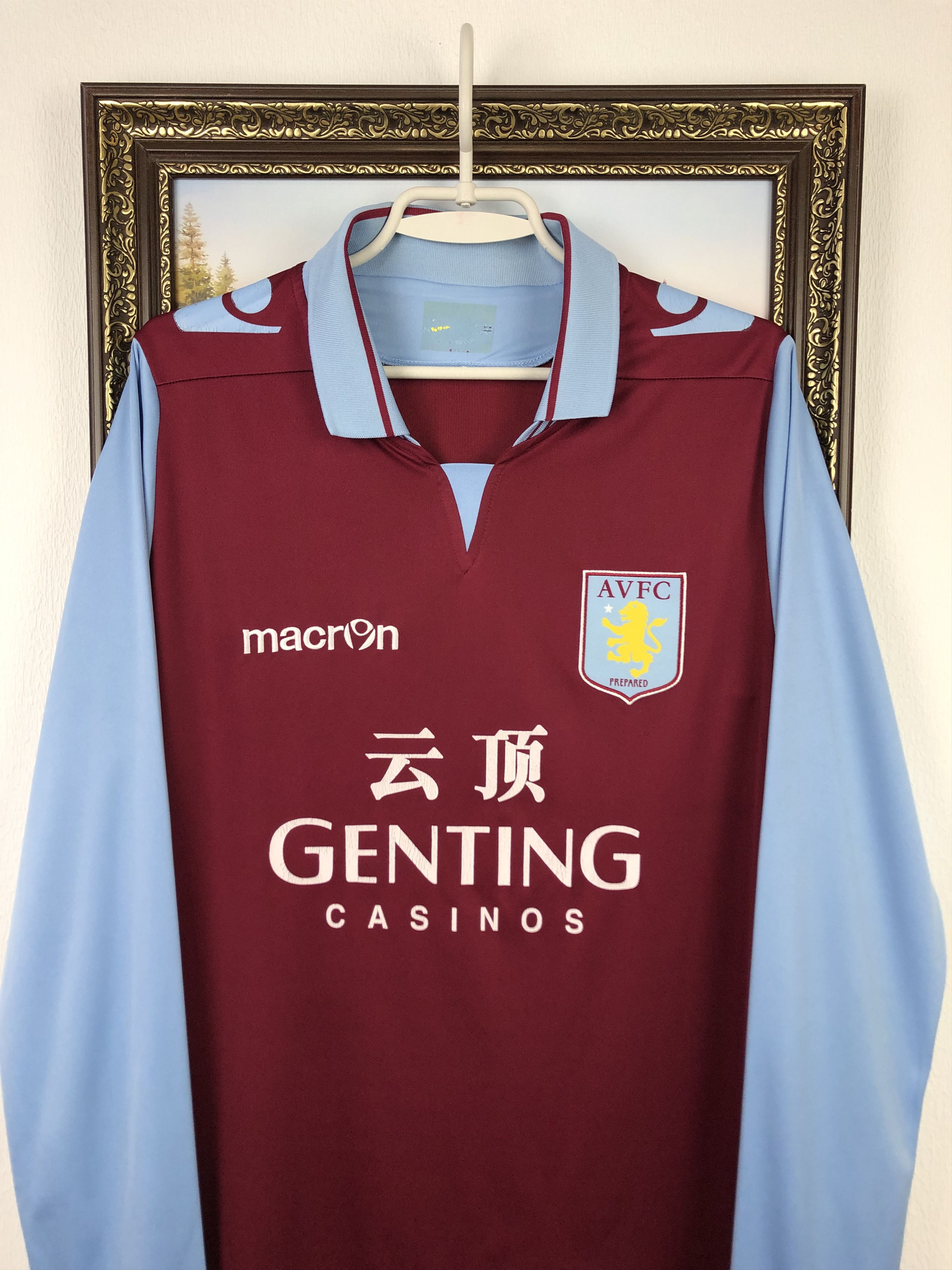 Vintage Aston Villa football shirt 2012 Soccer Long Sleeve Jersey Size US L / EU 52-54 / 3 - 2 Thumbnail