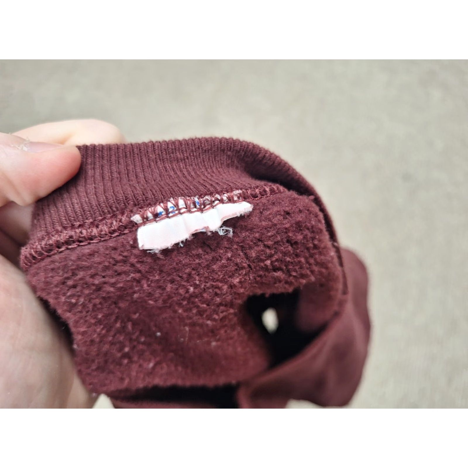Champion VINTAGE Champion Sweatshirt Mens Shirt Pullover Reversible Reverse Weave 90s Burgundy Red M/L Crewneck Size US M / EU 48-50 / 2 - 2 Thumbnail