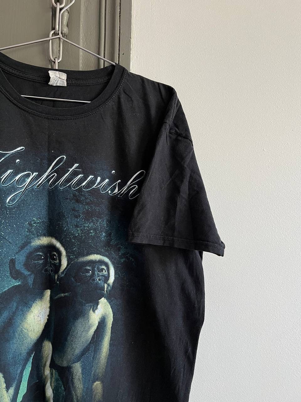 Anvil × Gildan × Vintage Vintage Gildan Nightwish Band Monkey Print Tee Rock Size US XL / EU 56 / 4 - 7 Thumbnail