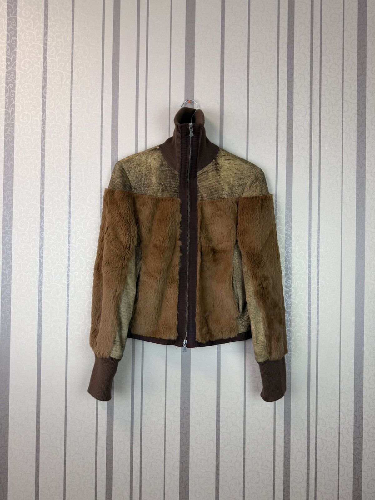 Versace Jeans Couture ARCHIVE Versace Jeans Couture Rabbit Fur Jacket ITTIERRE Size S / US 4 / IT 40 - 2 Thumbnail