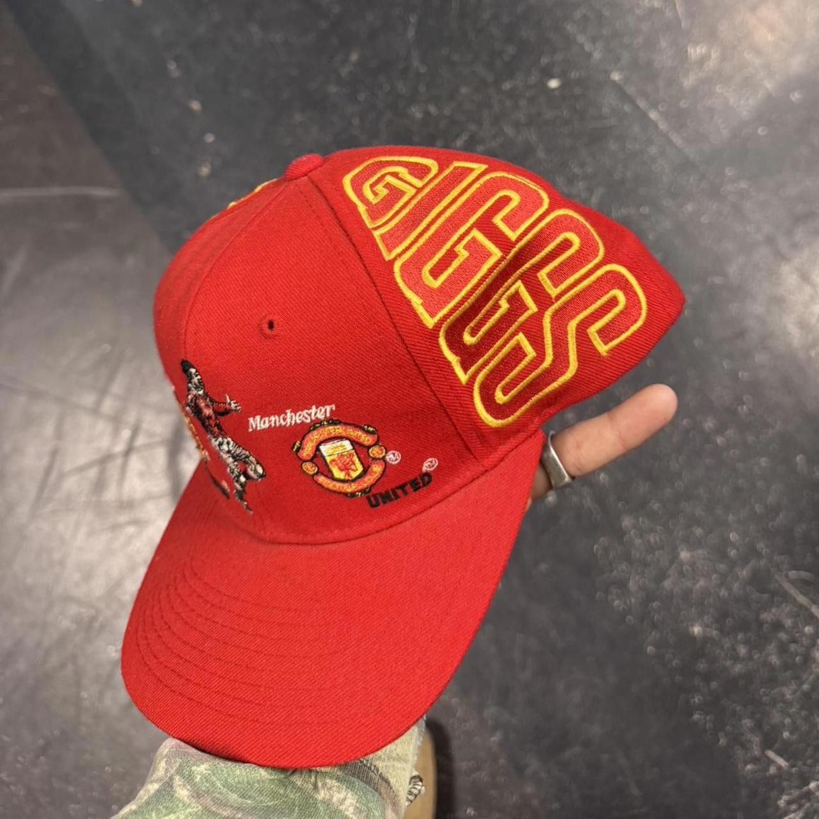 Vintage 90s Ryan Giggs Manchester FIFA Hat Size ONE SIZE - 4 Thumbnail