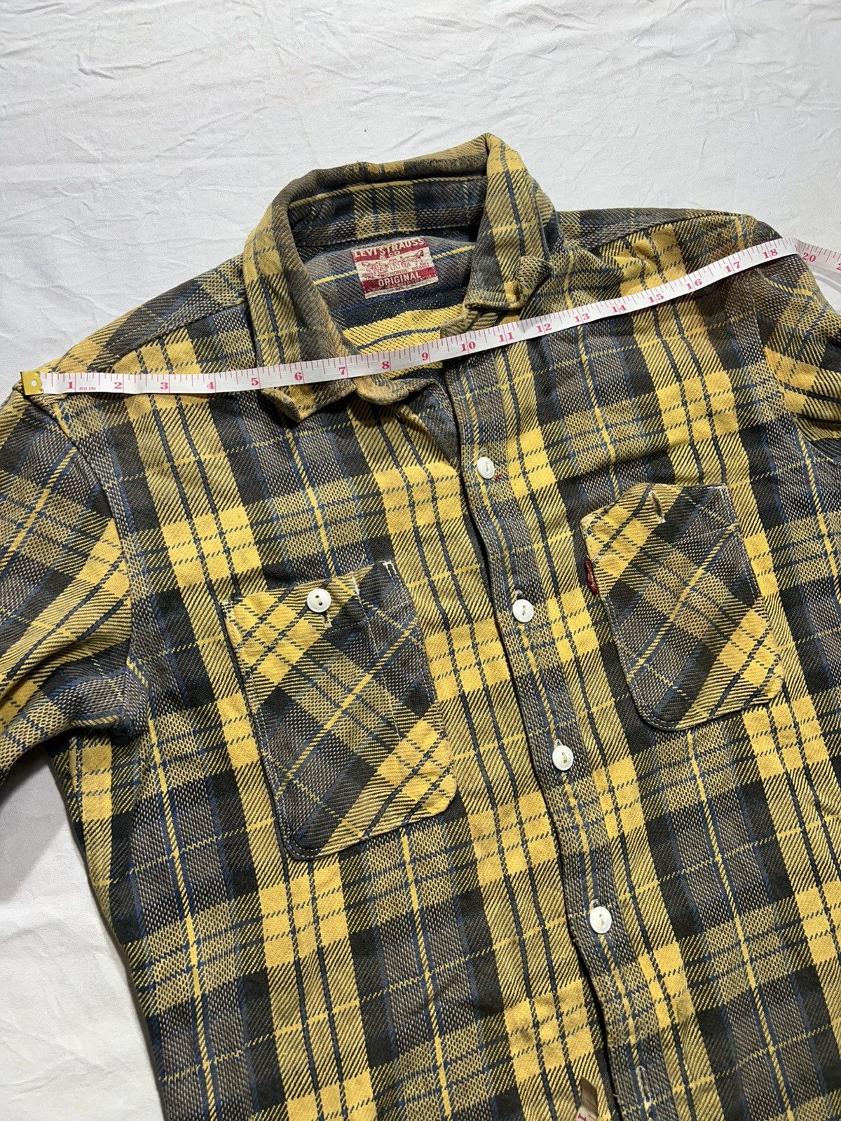 Levi's Levis yellow and black plaid flannel shirt Size US L / EU 52-54 / 3 - 8 Thumbnail