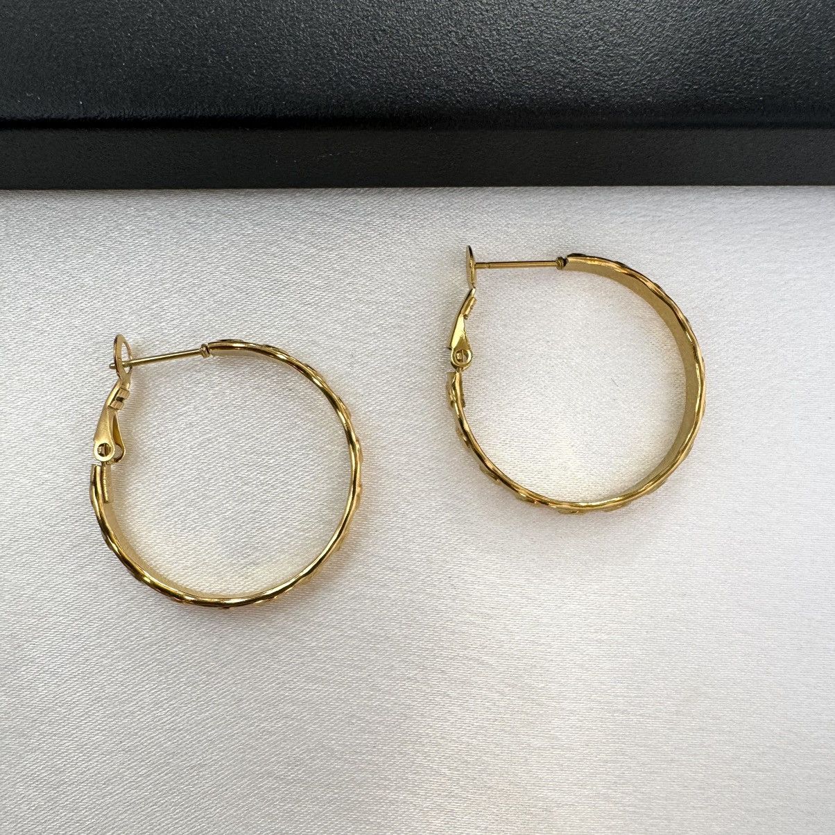 Designer × Other Gold Hoop Earrings for Women Size ONE SIZE - 2 Thumbnail