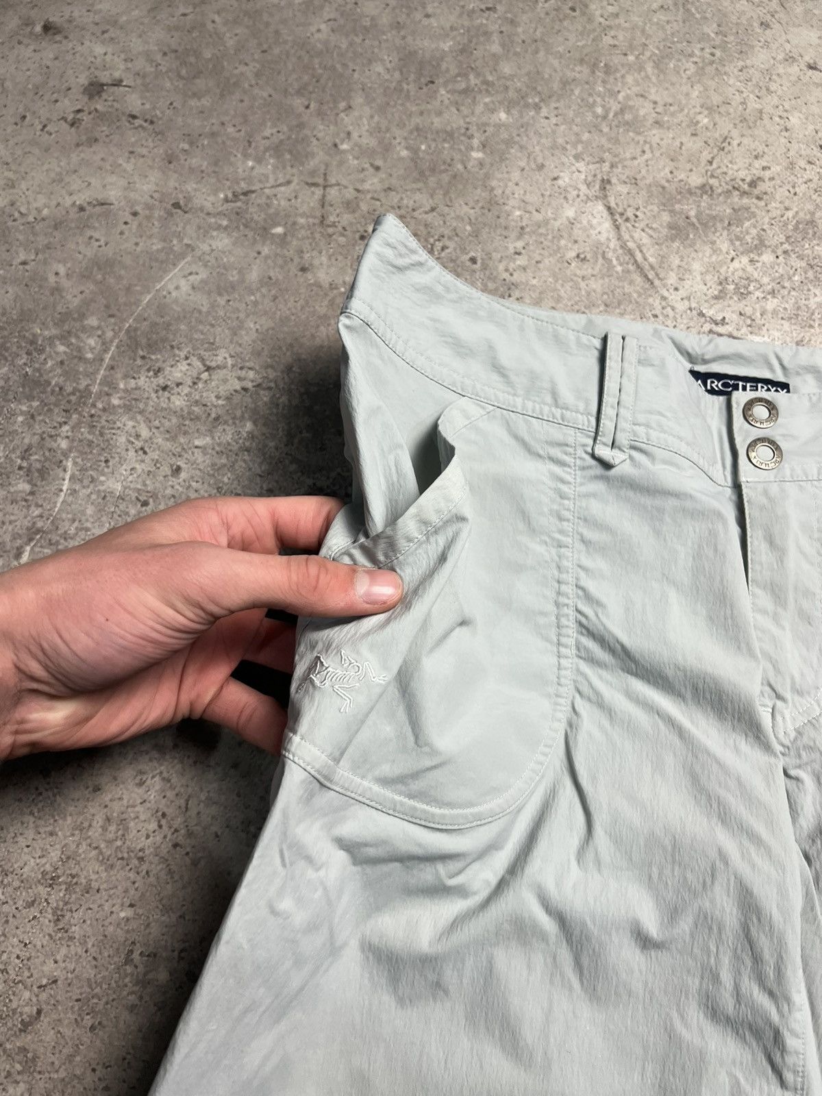 Arc'teryx Vintage 90s Arc’teryx Women’s Shorts Size 30" / US 8 / IT 44 - 5 Thumbnail
