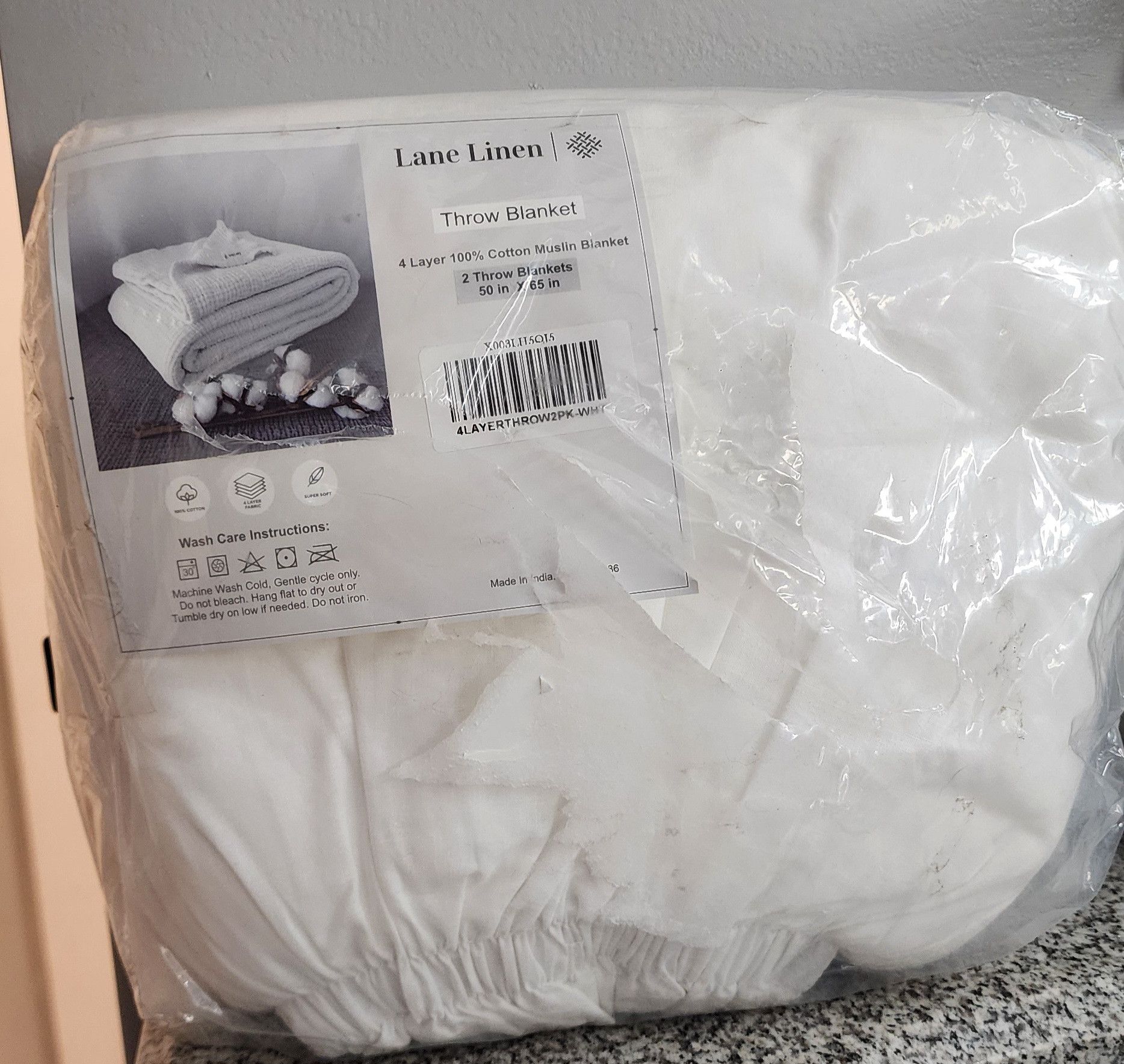 Other NWT Lane Linen White 2 Pack Throw Blankets 50x65 4 Layer Size ONE SIZE - 1 Thumbnail