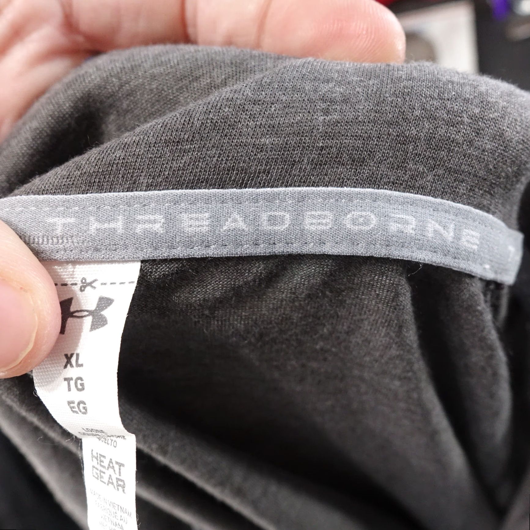 Under Armour VINTAGE Under Armour HeatGear Threadborne Lightweight Grey 1/4 Zip Soft Shell Top XL Mens Gray 1/4 Zip Pullover Size US XL / EU 56 / 4 - 7 Thumbnail
