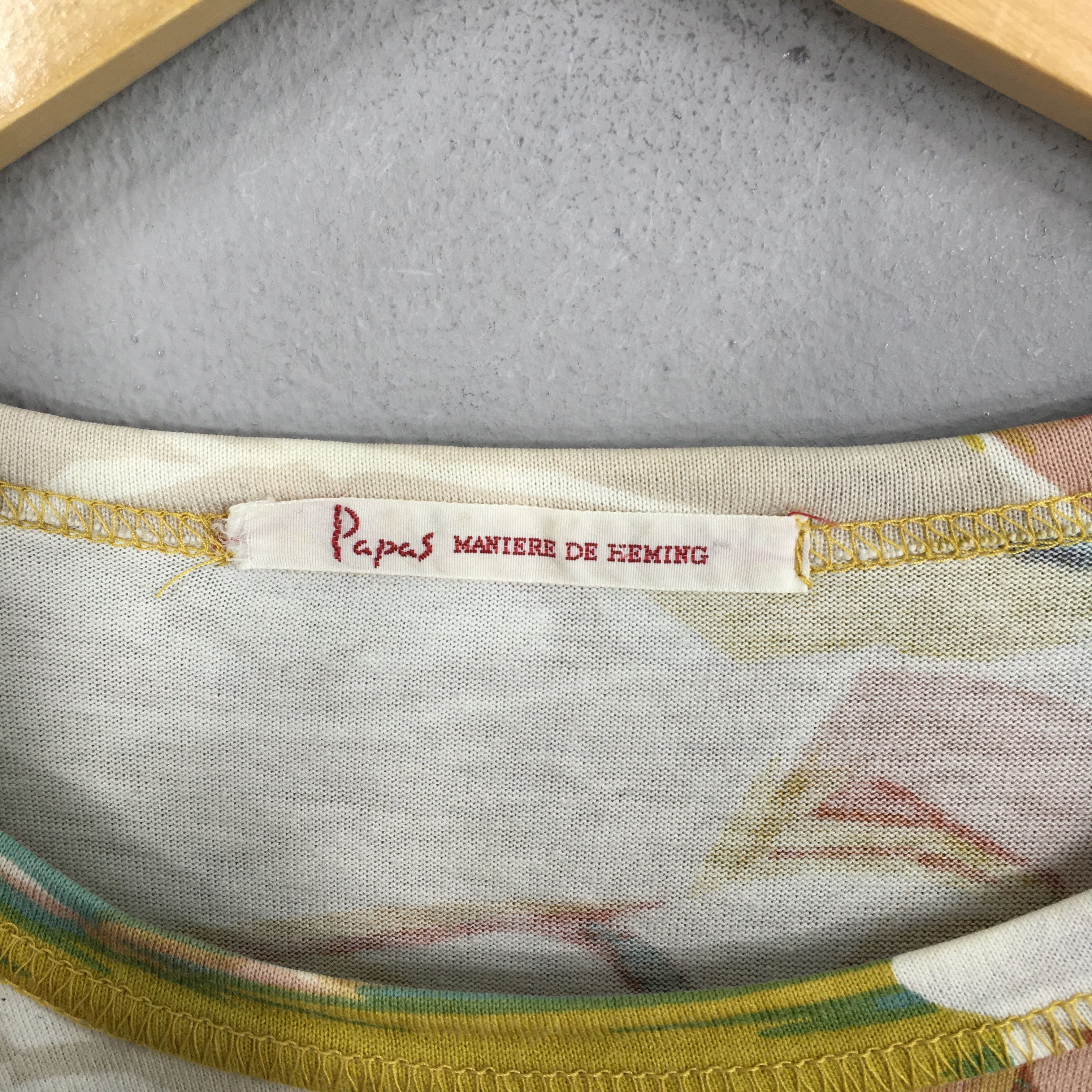 Other Vintage Papas Maniere De Heming Artwork T shirt Medium Size US M / EU 48-50 / 2 - 3 Thumbnail