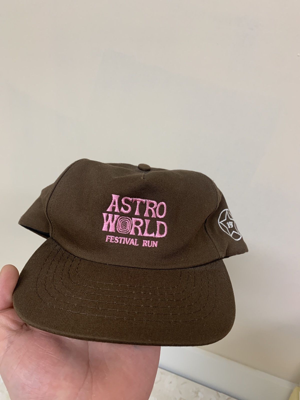 Travis Scott Astroworld Hat | Grailed