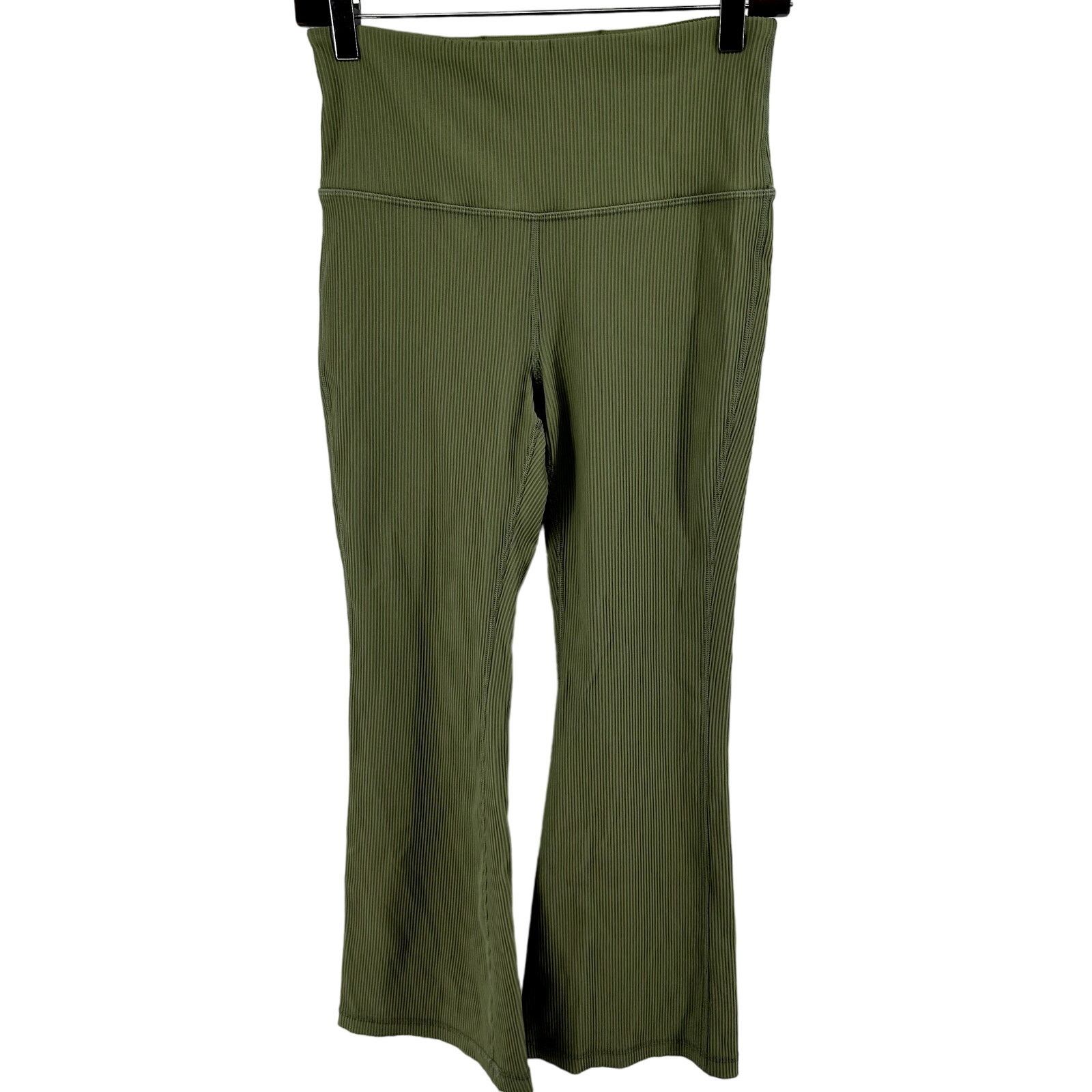 Athleta Athleta Elation Rib Crop Flare Pants Stretch Green Medium Size 32" / US 10 / IT 46 - 2 Thumbnail