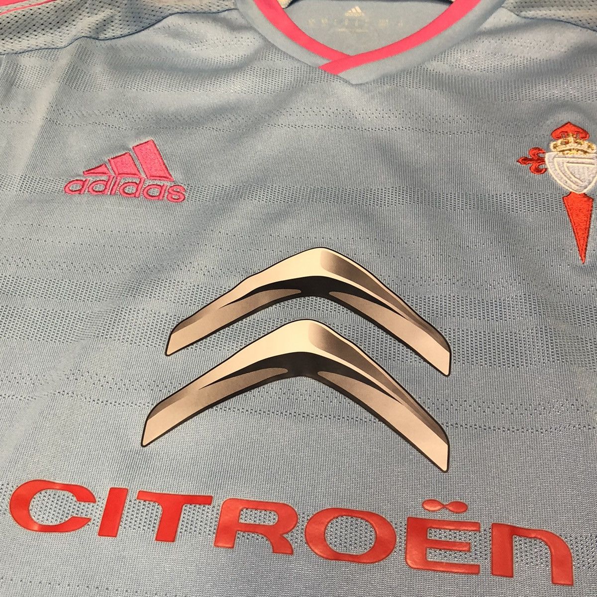 Adidas Celta Vigo 14/15 home shirt Size US S / EU 44-46 / 1 - 4 Thumbnail