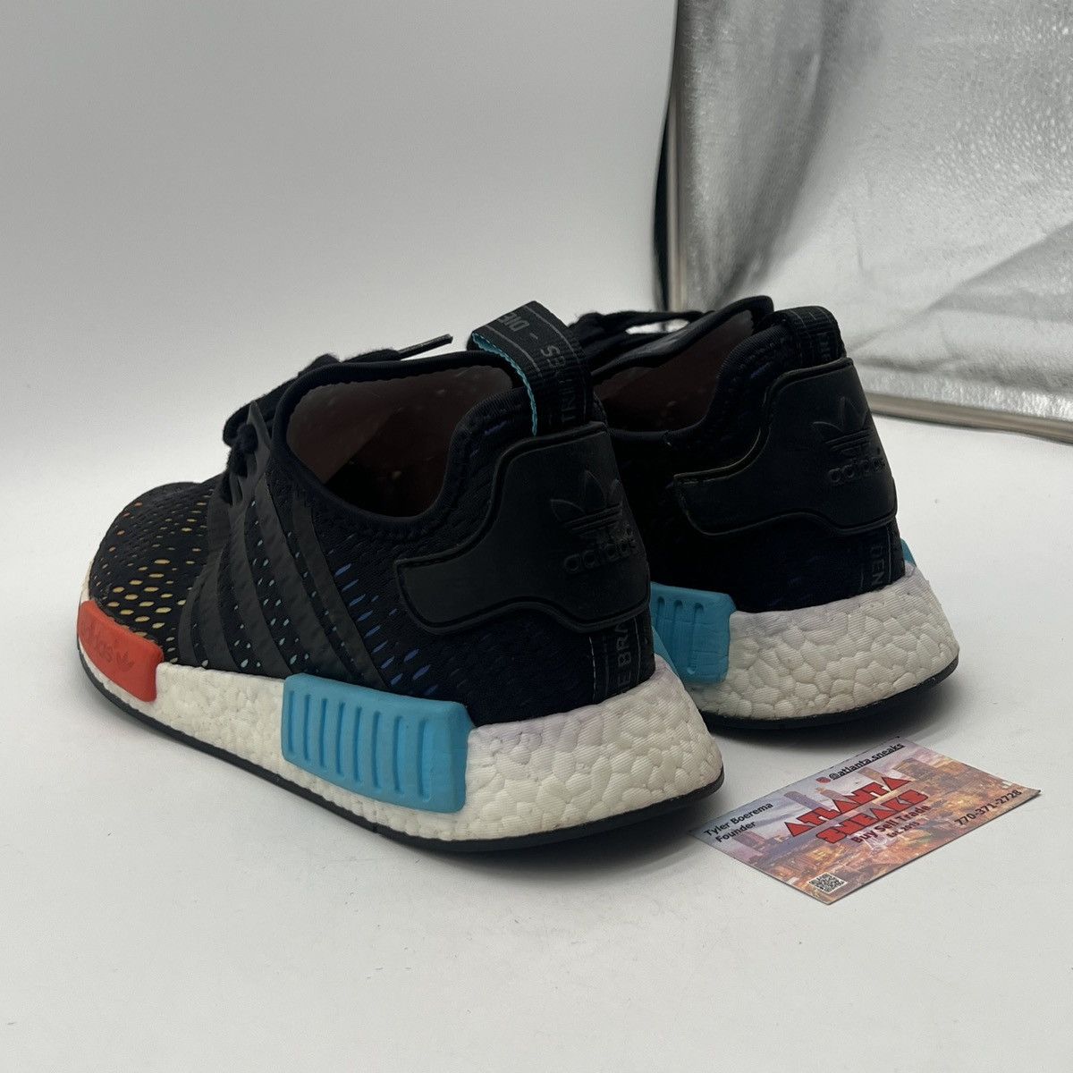Adidas NMD R1 rainbow Size US 12 / EU 45 - 4 Thumbnail