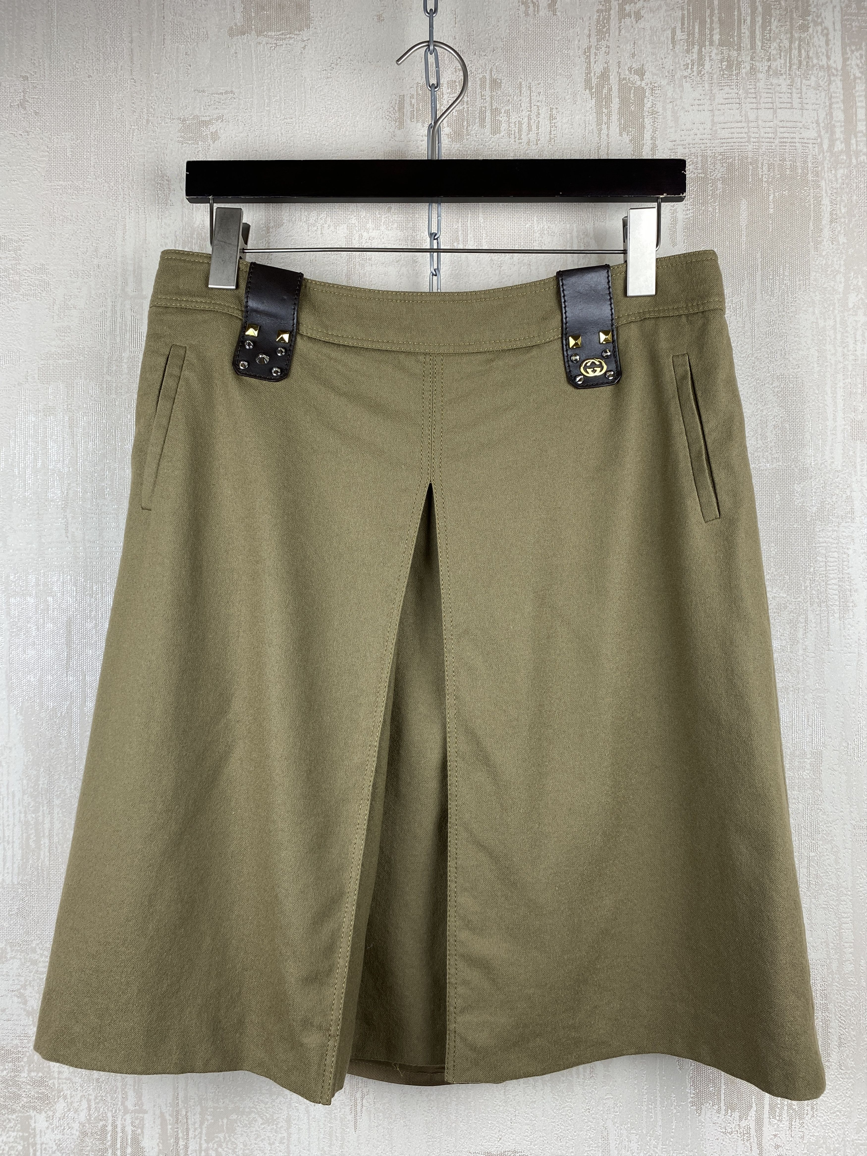 Gucci Gucci Wool Beige Skirt Gold GG Buckle Leather Inserts Size 32" / US 10 / IT 46 - 3 Thumbnail