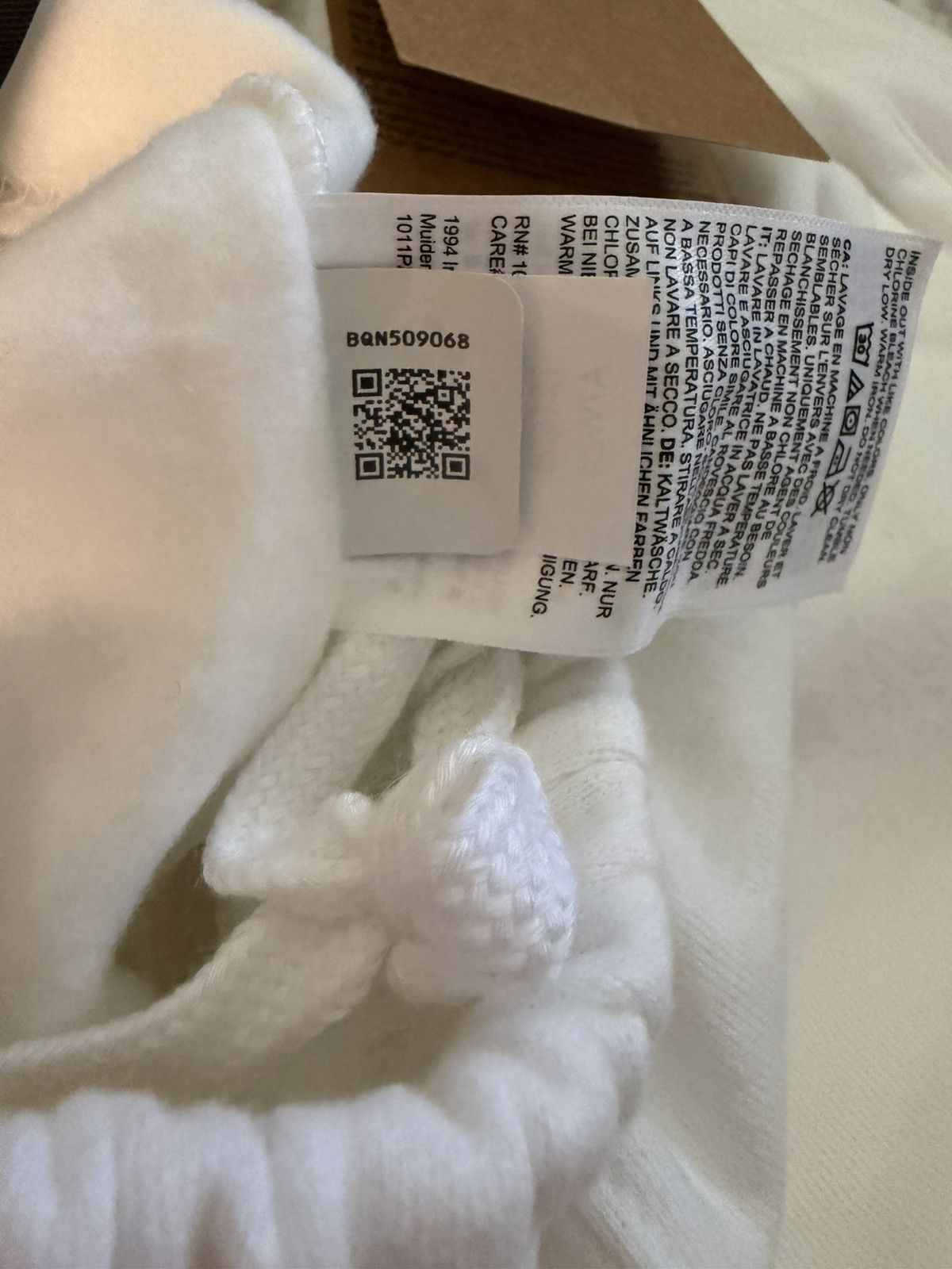 Supreme × The North Face Supreme x The North Face Bandana Sweatpants White Green Size US 30 / EU 46 - 9 Thumbnail