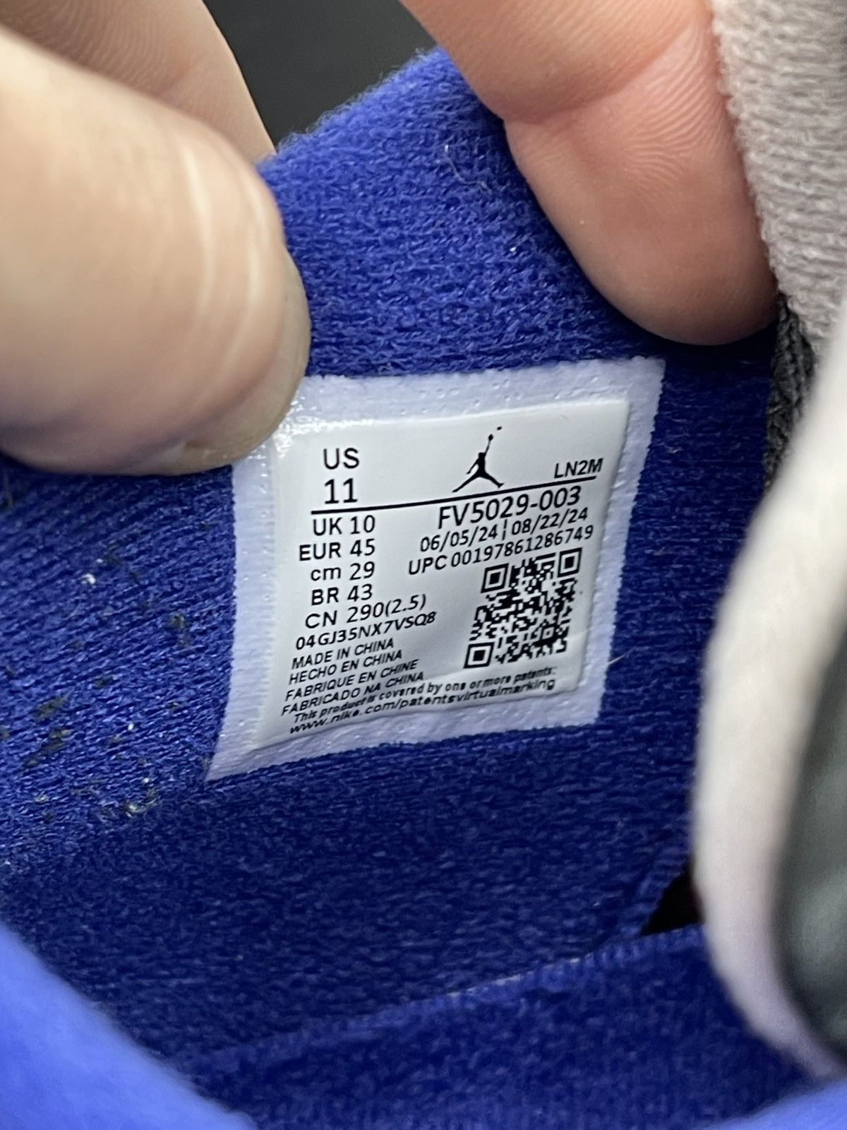Jordan Brand Size 11 - Jordan 4 Rare Air “Gold Lettering” Size US 11 / EU 44 - 11 Thumbnail