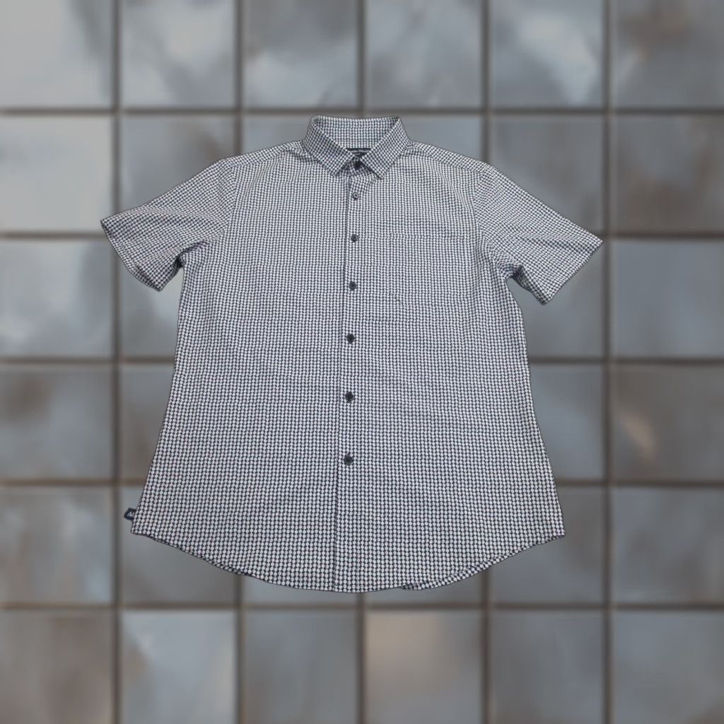 Mizzen+Main Mizzen+Main Leeward Shirt Mens M Blue Dot Trim Fit Short Sleeve Dress Shirt Size US M / EU 48-50 / 2 - 1 Thumbnail