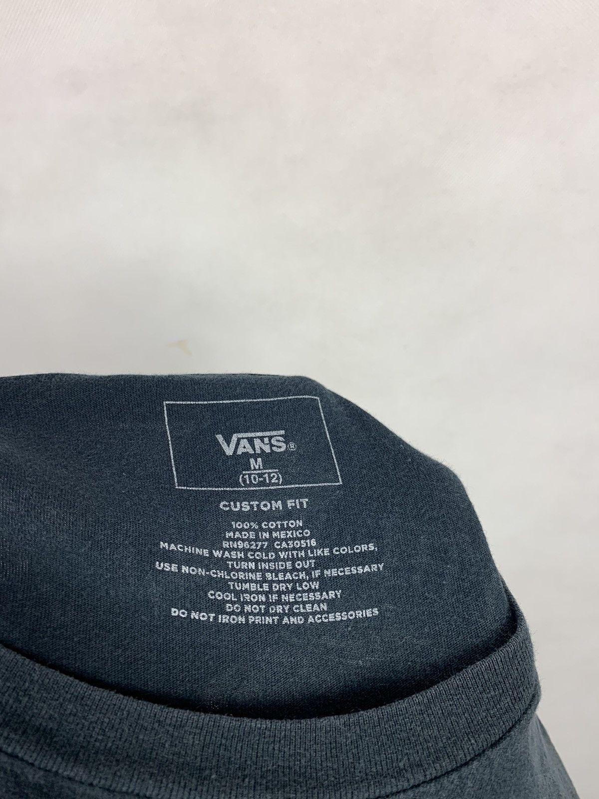 Vans Steals! Vans Off The Wall Skate Tees Youth Kids Size US XS / EU 42 / 0 - 6 Thumbnail