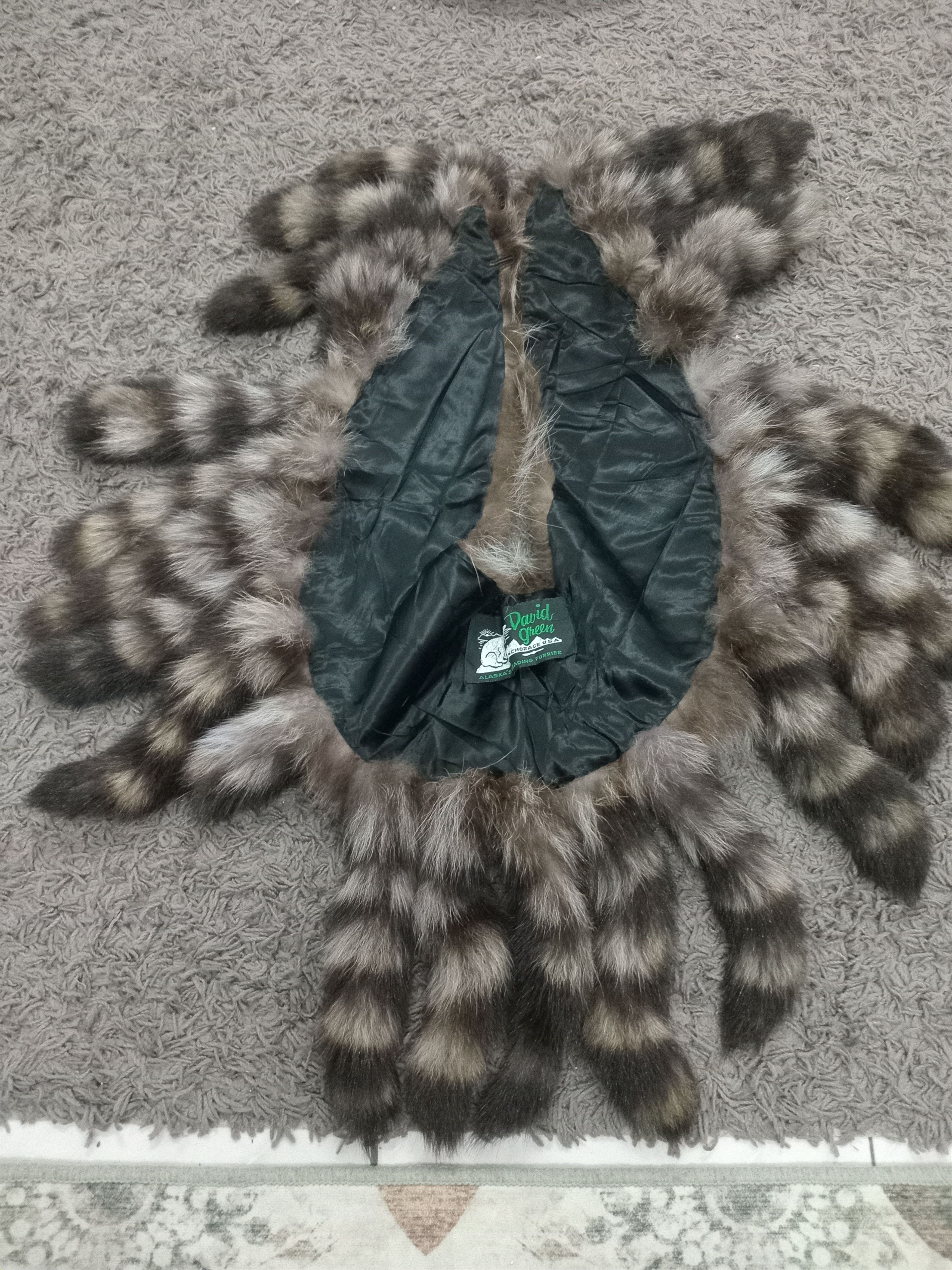 Other Rare Aunthentic Silver Fox Fur Muffler/Cape/Poncho Size US XL / EU 56 / 4 - 6 Thumbnail