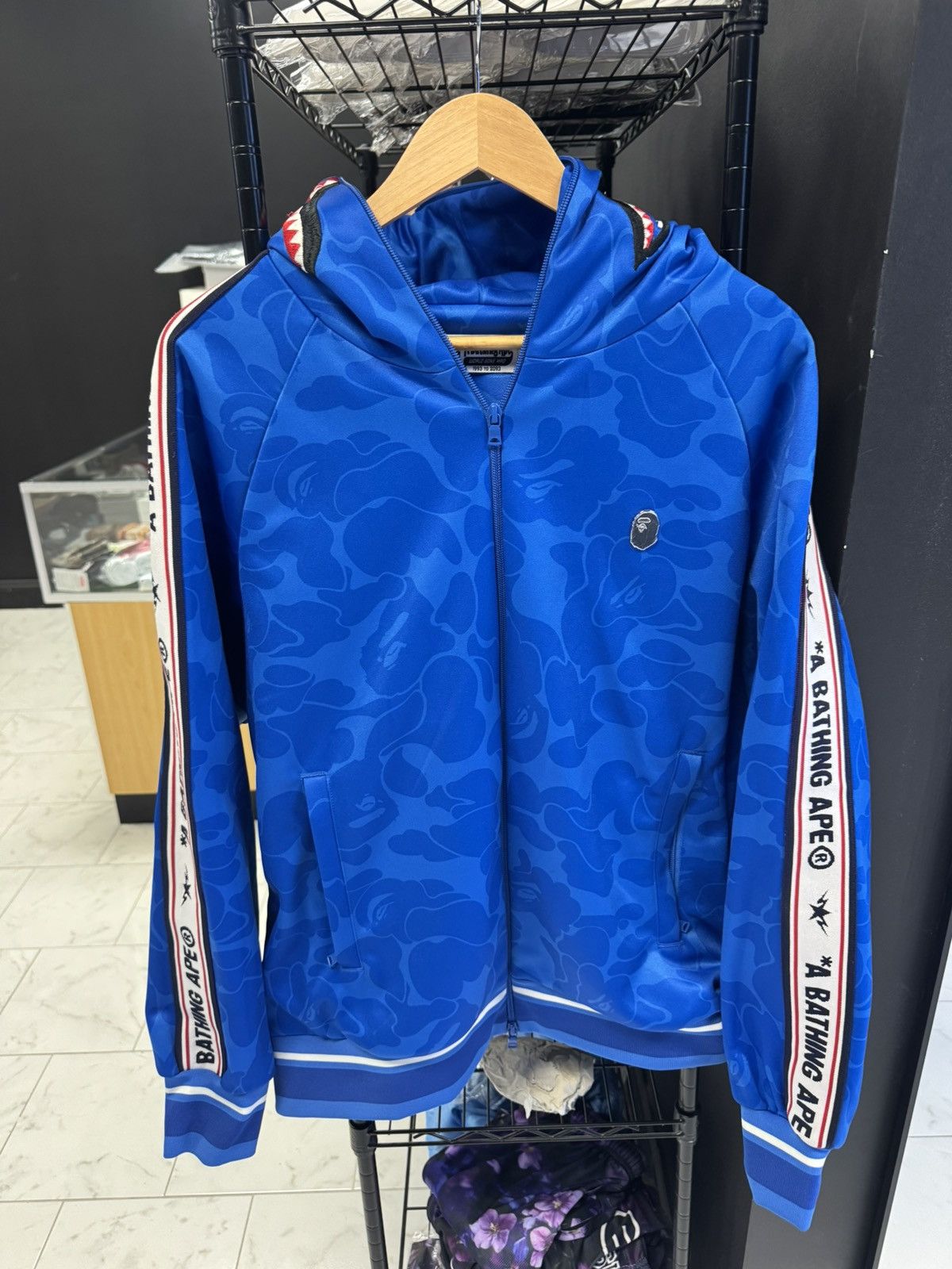 Other Blue Bape Solid Camo Full Zip Shark Hoodie Size Large Size US L / EU 52-54 / 3 - 1 Thumbnail