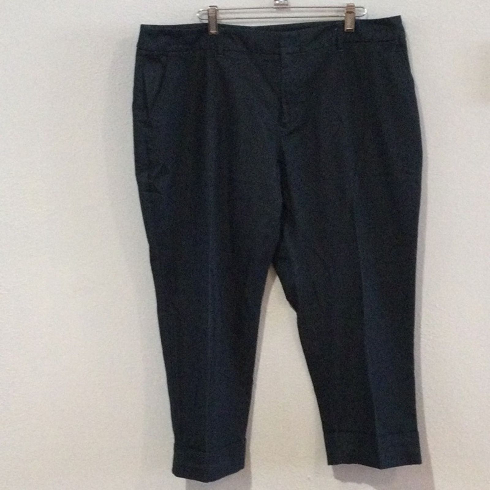 Mossimo Mossimo Stretch Fit 4 Navy Cuffed Mid Rise Dress Pant 18 Size 40" / US 18 - 1 Thumbnail