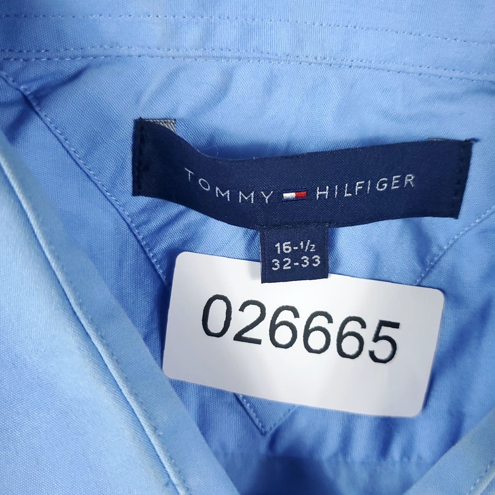 Tommy Hilfiger VINTAGE? No — Tommy Hilfiger Dress Shirt Mens 16.5 Blue Long Sleeve Button Up Collared 100% Cotton Classic Preppy Mens Size 16.5 Blue Dress Shirt Size 42R - 7 Thumbnail