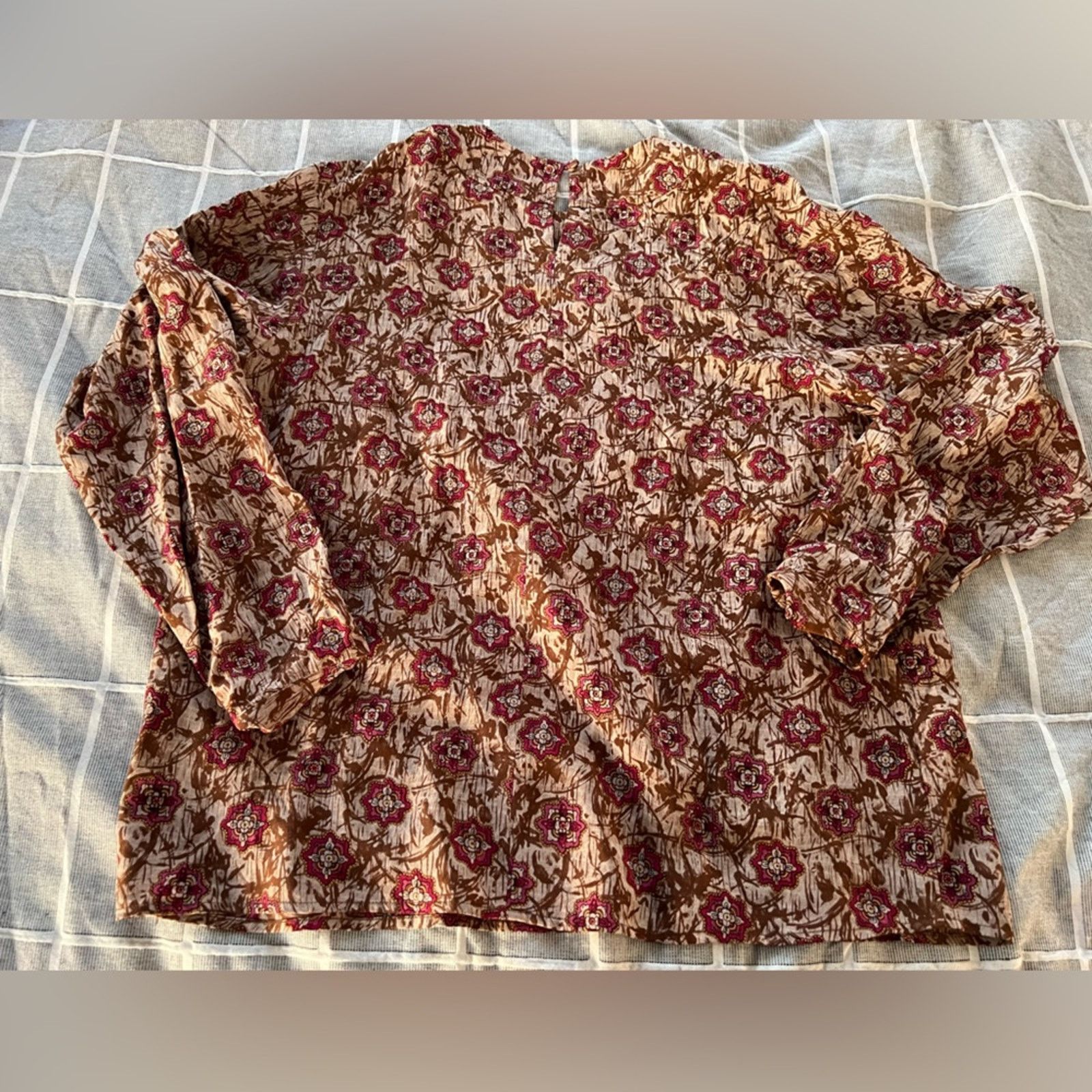 Saks Fifth Avenue Saks Fifth Avenue The Works Silk Floral Blouse Size 12 Size XL / US 12-14 / IT 48-50 - 2 Thumbnail