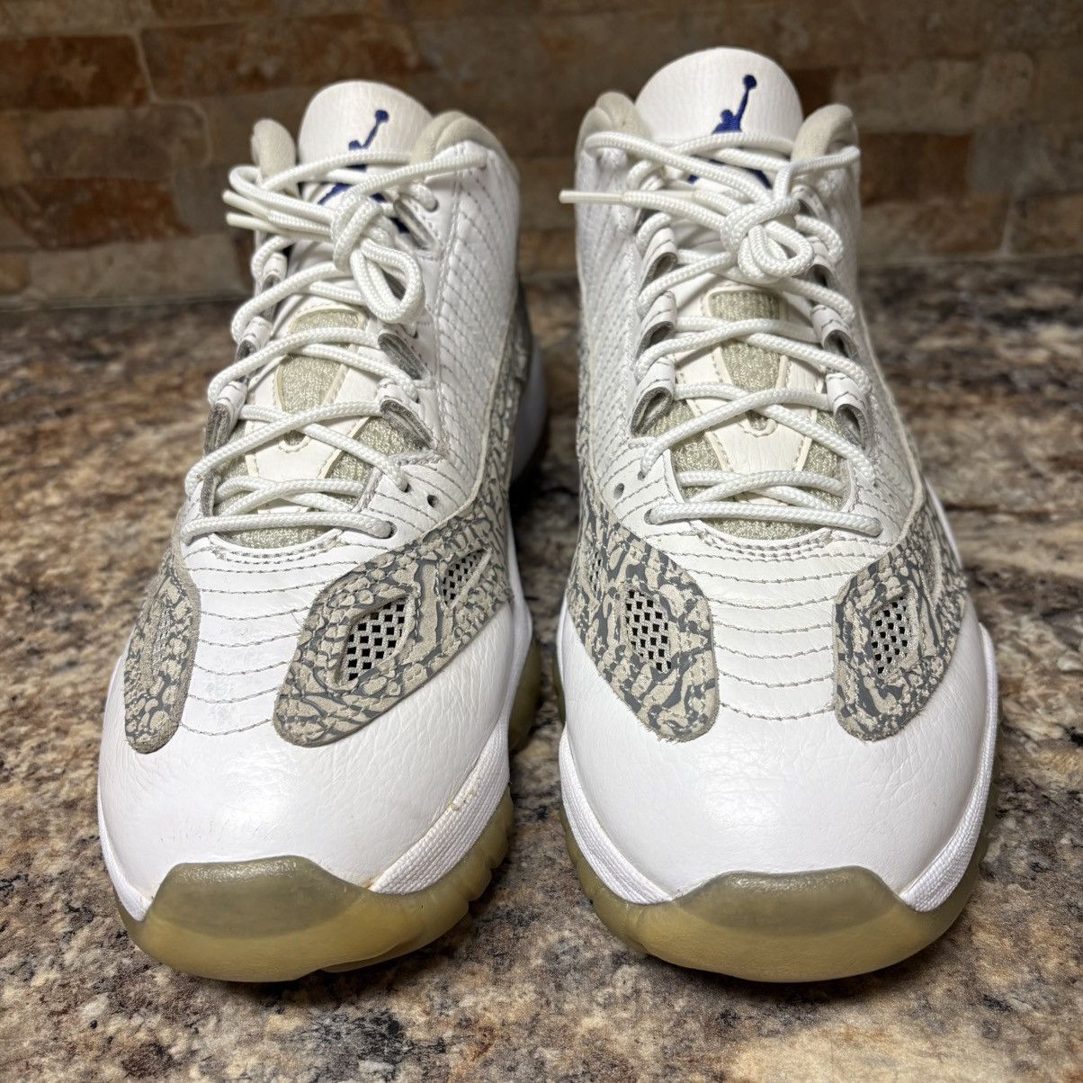 Jordan Brand Air Jordan 11 Low IE Cobalt 2015 Size 8 Size US 8 / EU 41 - 3 Thumbnail