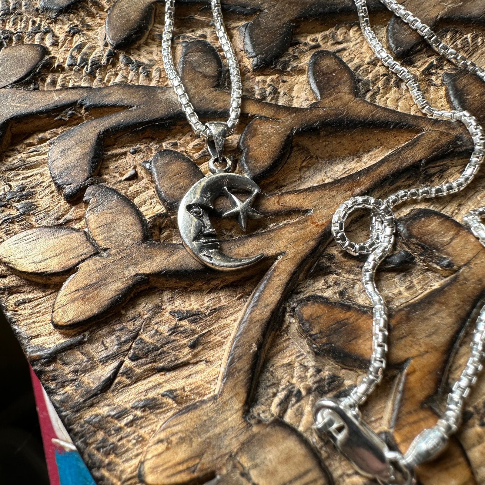 The Unbranded Brand Moon & Star Rounded Box Chain Sterling Silver Necklace Size ONE SIZE - 3 Thumbnail