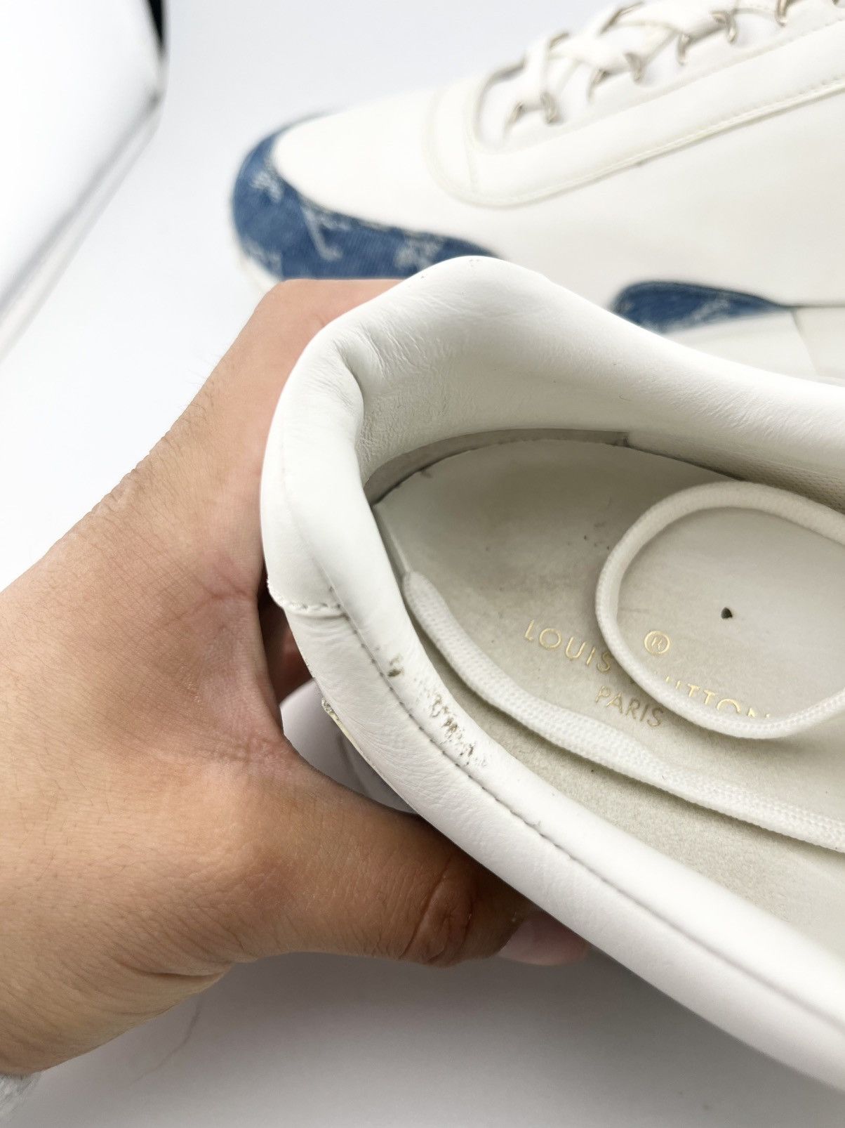 Louis Vuitton LOUIS VUITTON RUNAWAY WHITE DENIM BLUE SNEAKERS SIZE 9.5 Size US 9.5 / EU 42-43 - 17 Thumbnail
