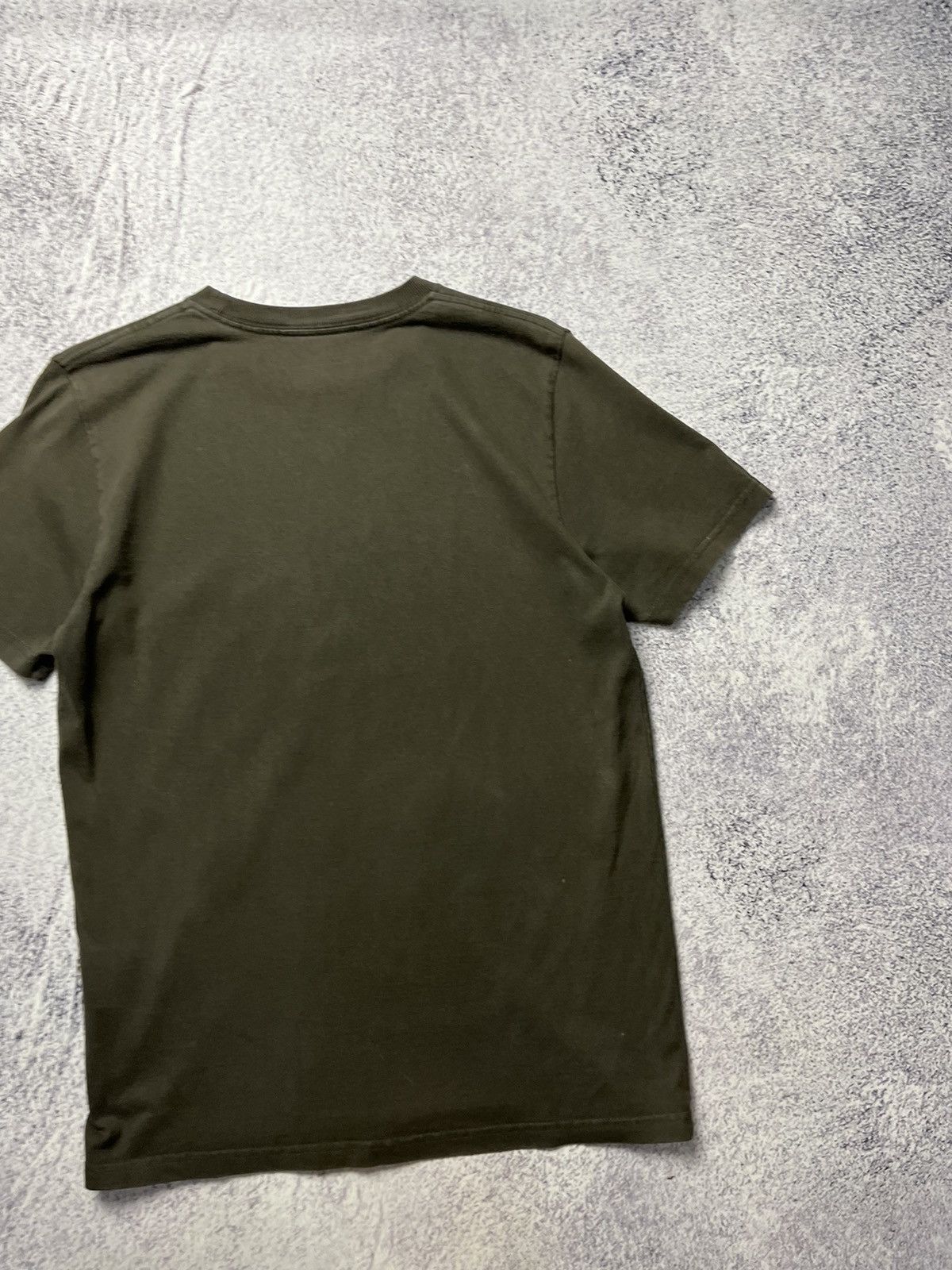 Carhartt Vintage Carhartt Distressed T-shirts Streetwear Y2K Size US S / EU 44-46 / 1 - 14 Thumbnail