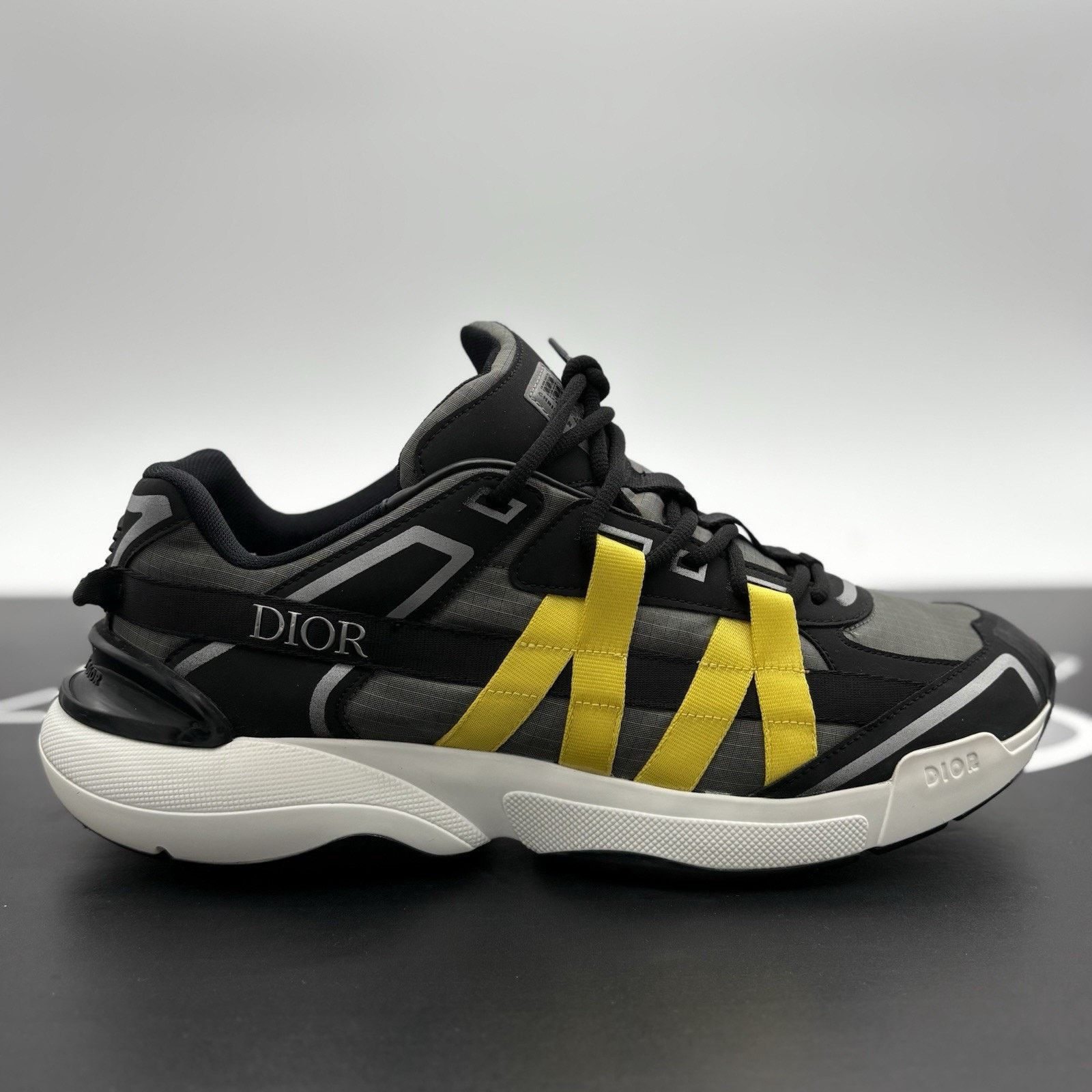 Dior Dior B24 Runtek ' Black Yellow ' | EXCELLENT CONDITION! Size US 10 / EU 43 - 2 Thumbnail