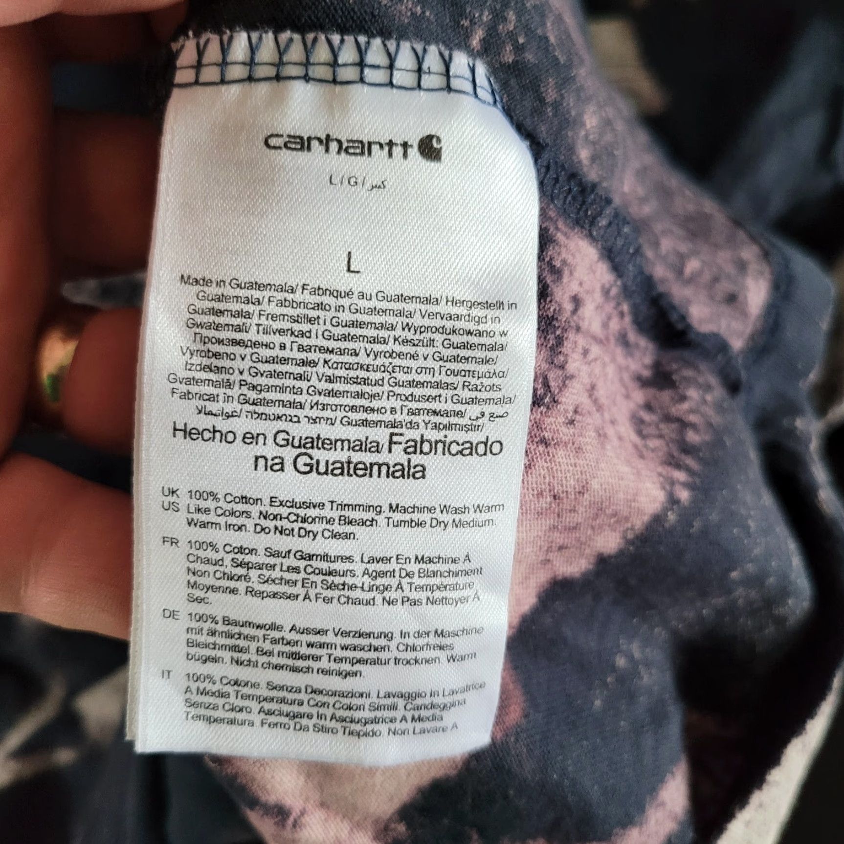 Carhartt VINTAGE Carhartt T-Shirt Navy Blue | Front Pocket Logo | Size L | Tie-Dye | Men Size US L / EU 52-54 / 3 - 7 Thumbnail
