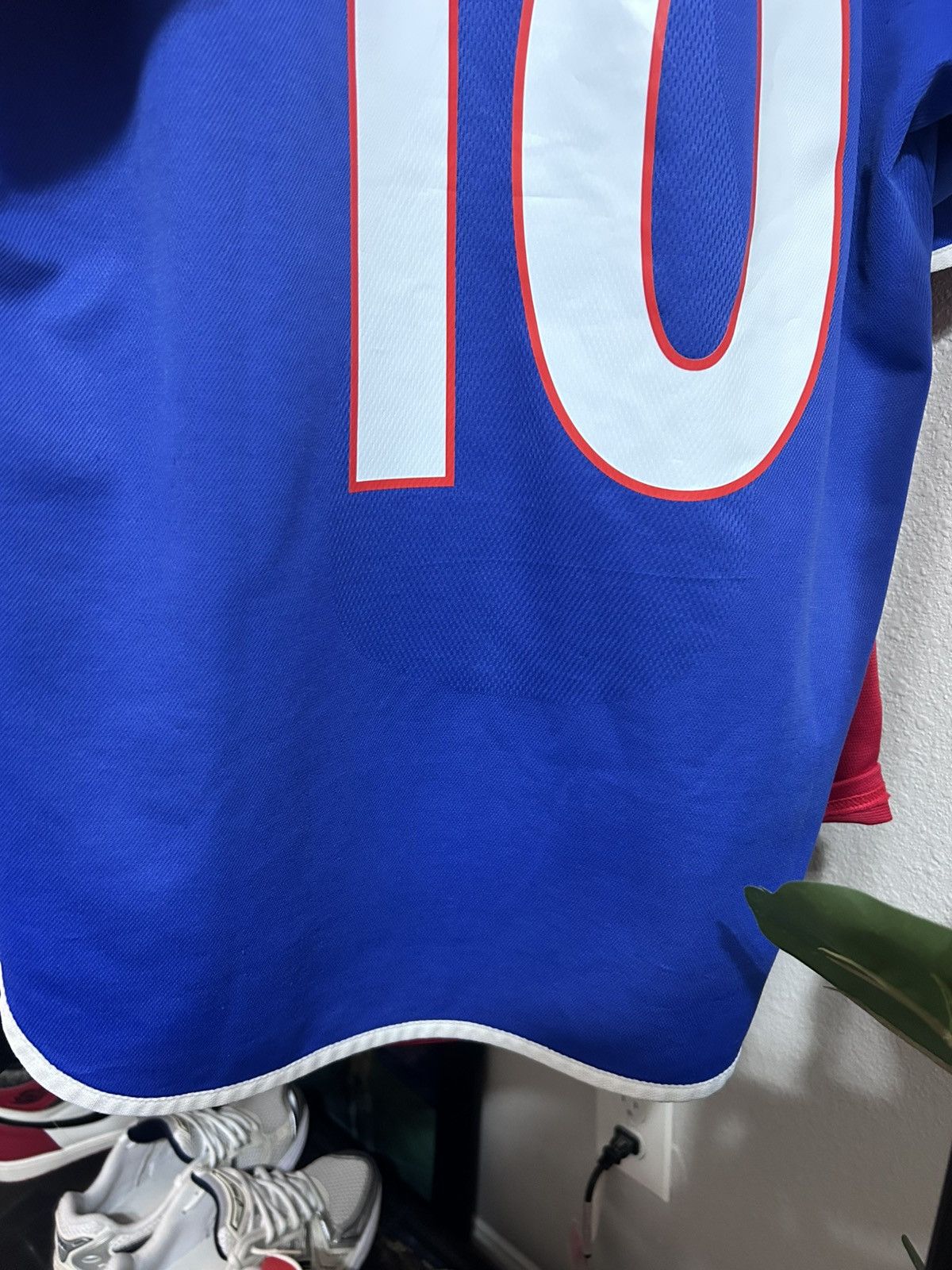 Adidas Adidas France 2000-02 Home Jersey Size US M / EU 48-50 / 2 - 7 Thumbnail