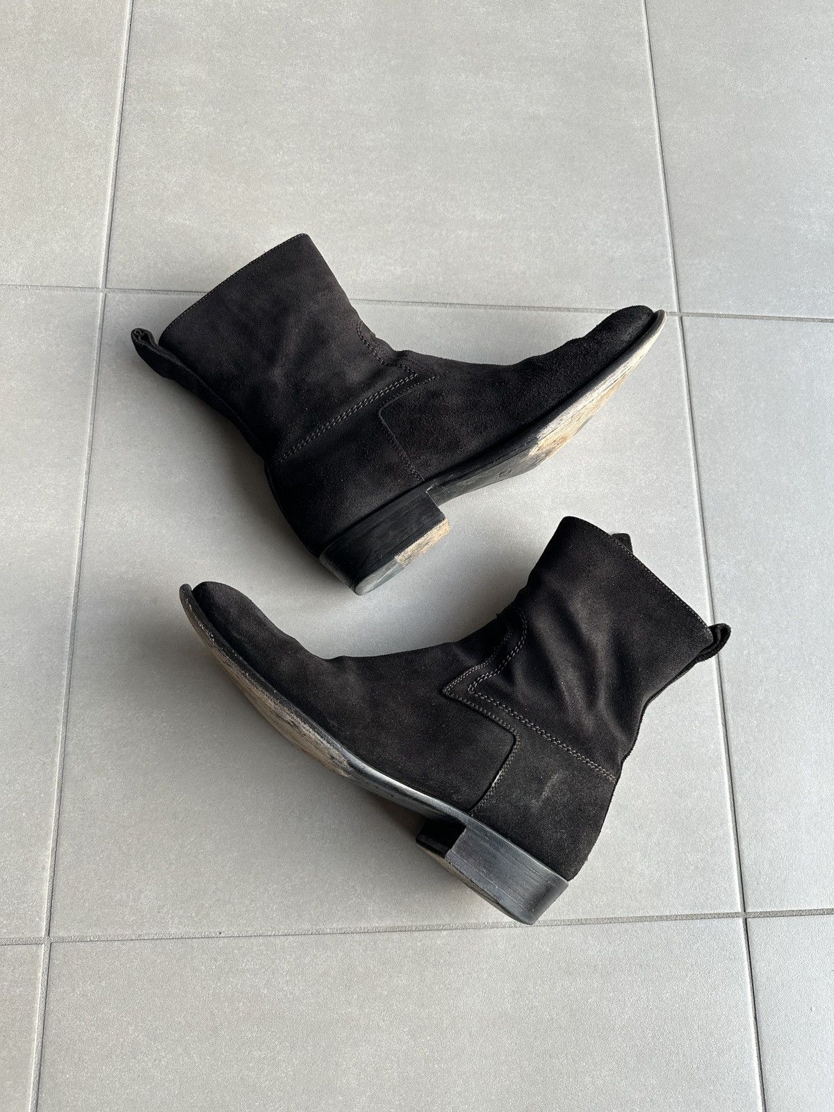 Dior × Hedi Slimane Dior Homme AW07 “Navigate” western cuban heel suede boots Size US 9 / EU 42 - 9 Thumbnail