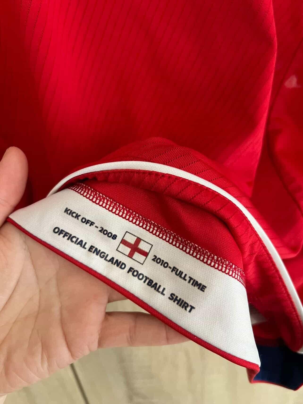 Umbro Umbro England 2008/2010 John Terry Football Shirt 🔥💥 Size US M / EU 48-50 / 2 - 10 Thumbnail