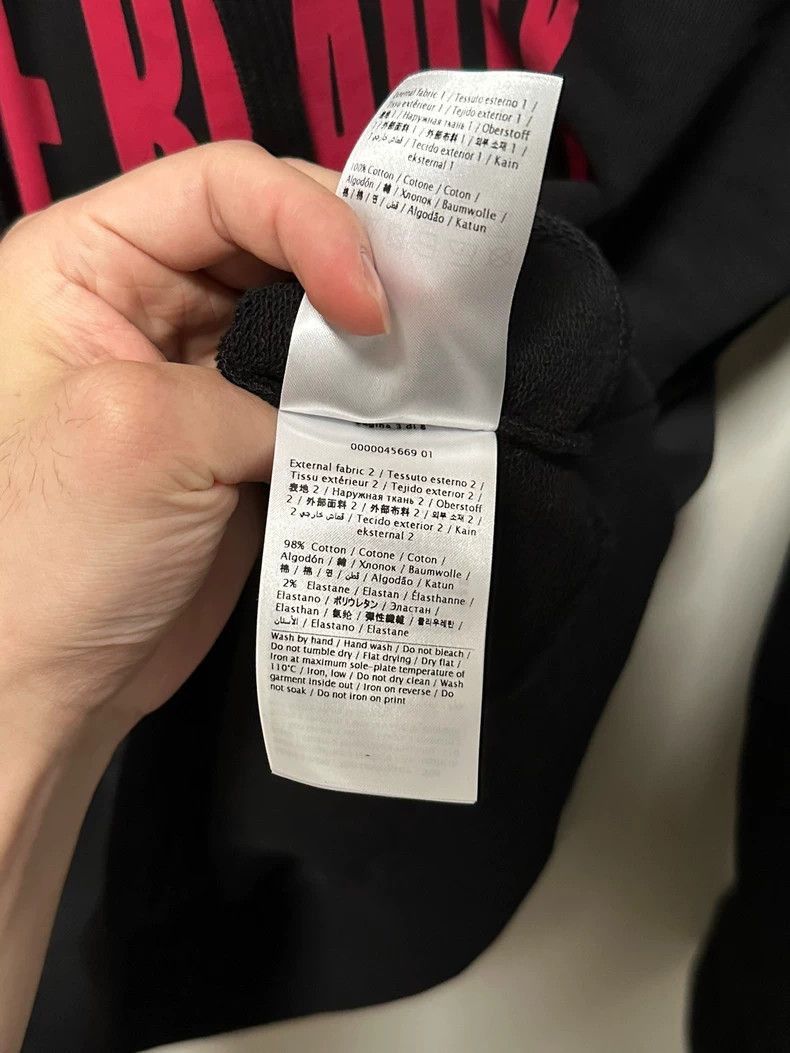 Valentino Valentino Valentino Black Hoodie with Large Logo-2506 Size US L / EU 52-54 / 3 - 5 Thumbnail