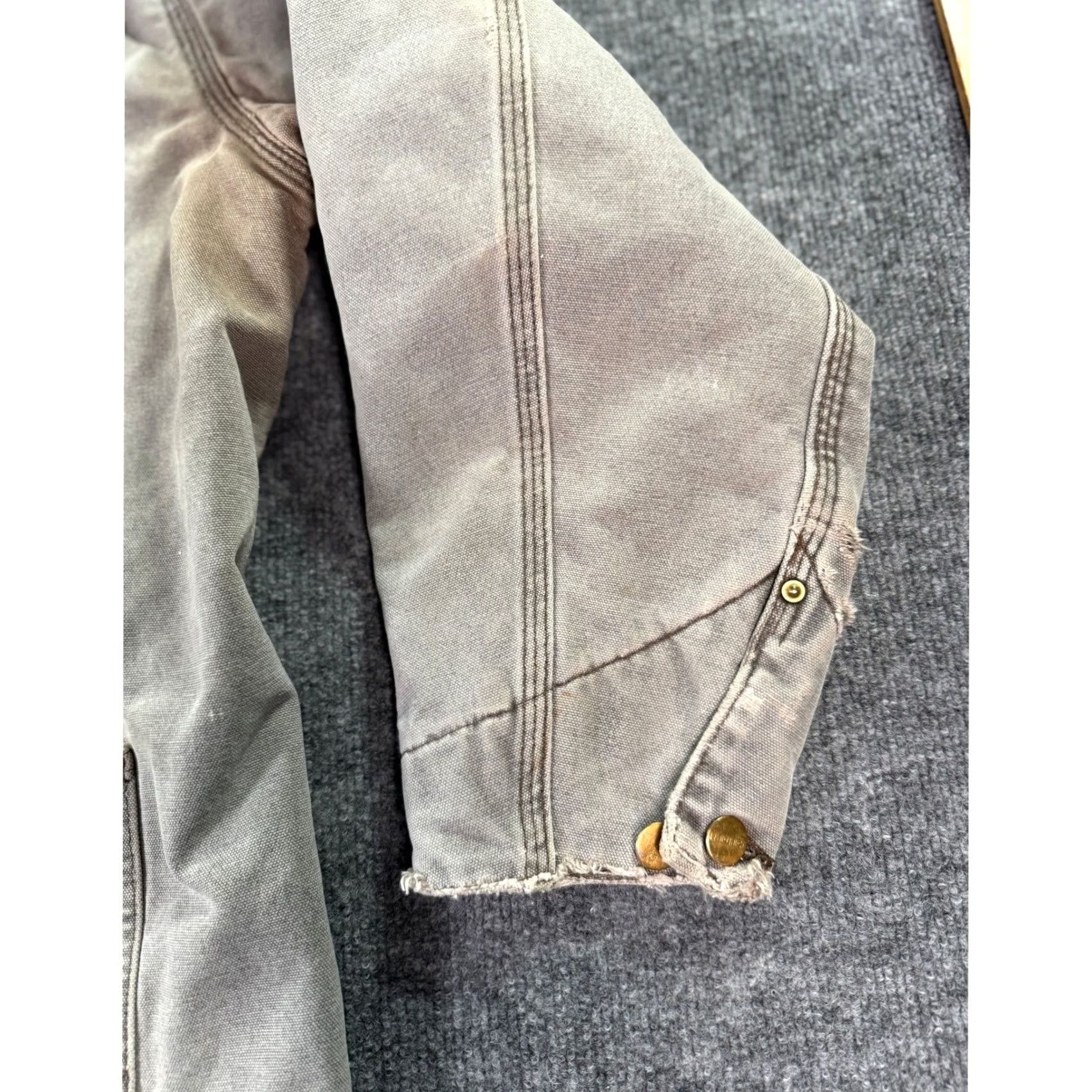 Carhartt VINTAGE Carhartt Chore Coat Duck Jacket Mens XL Gray Blanket Lined Distressed Hooded Workwear Military Jacket Gloves?? Size US XL / EU 56 / 4 - 7 Thumbnail
