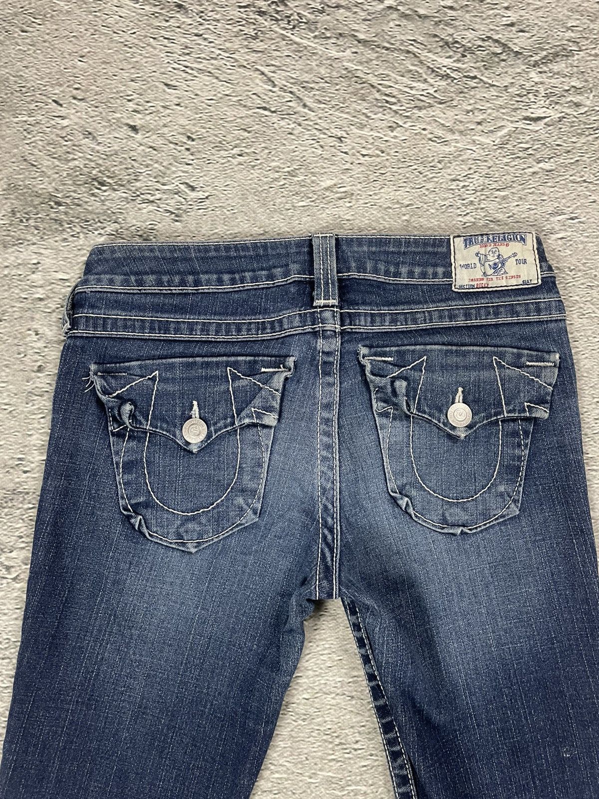 True Religion True Religion blue jeans flared bootcut stitching becky Size 28" / US 6 / IT 42 - 2 Thumbnail
