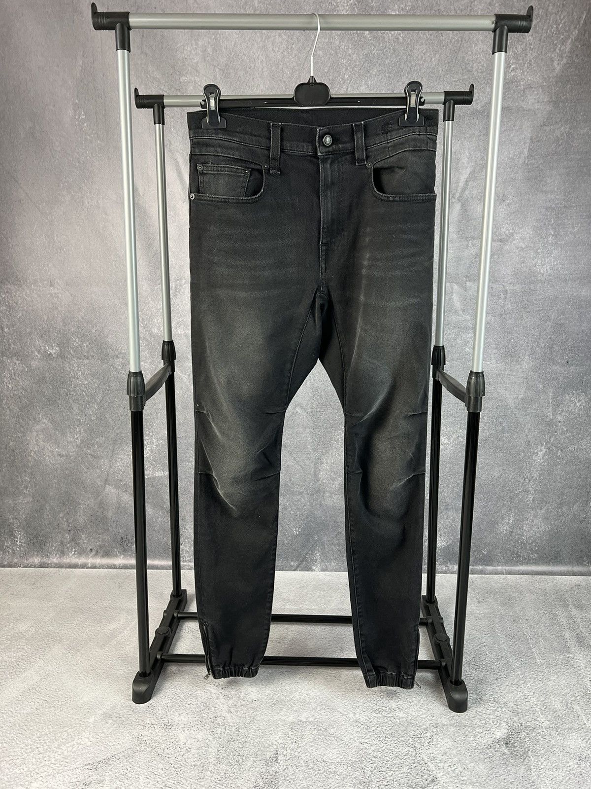 R13 R13 Cooper Tapered Drop Jeans, made in Italy Size US 31 - 1 Thumbnail