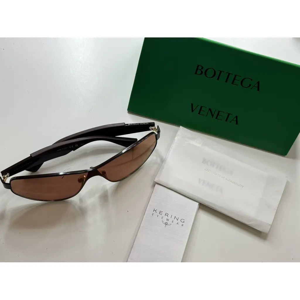 Bottega Veneta o1n1vont0924 Size: OS / Sunglasses in Brown Size ONE SIZE - 2 Thumbnail