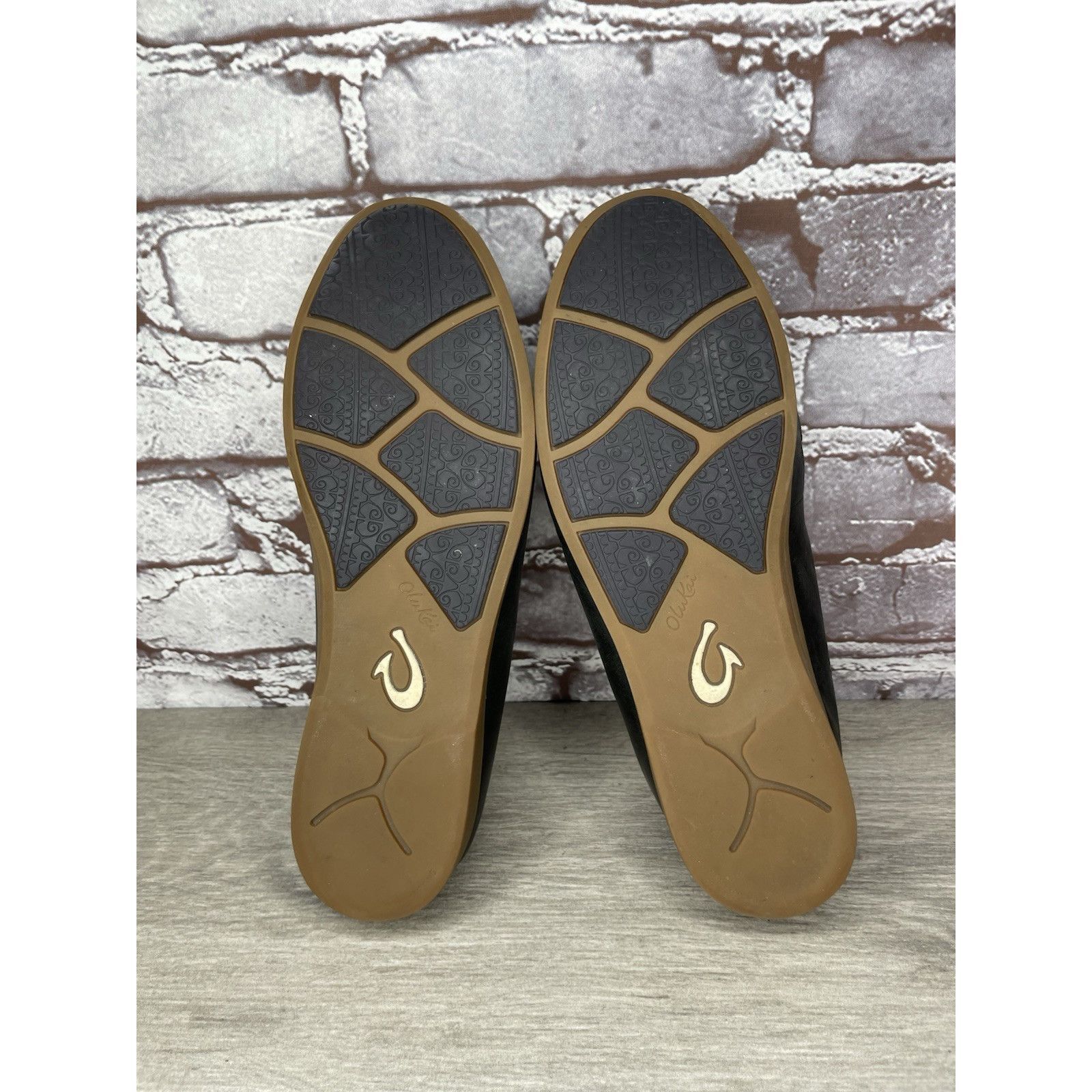 Olukai OluKai Kiele Black Leather Loafer Convertible Slip On Flats Size US 9 / IT 39 - 19 Thumbnail