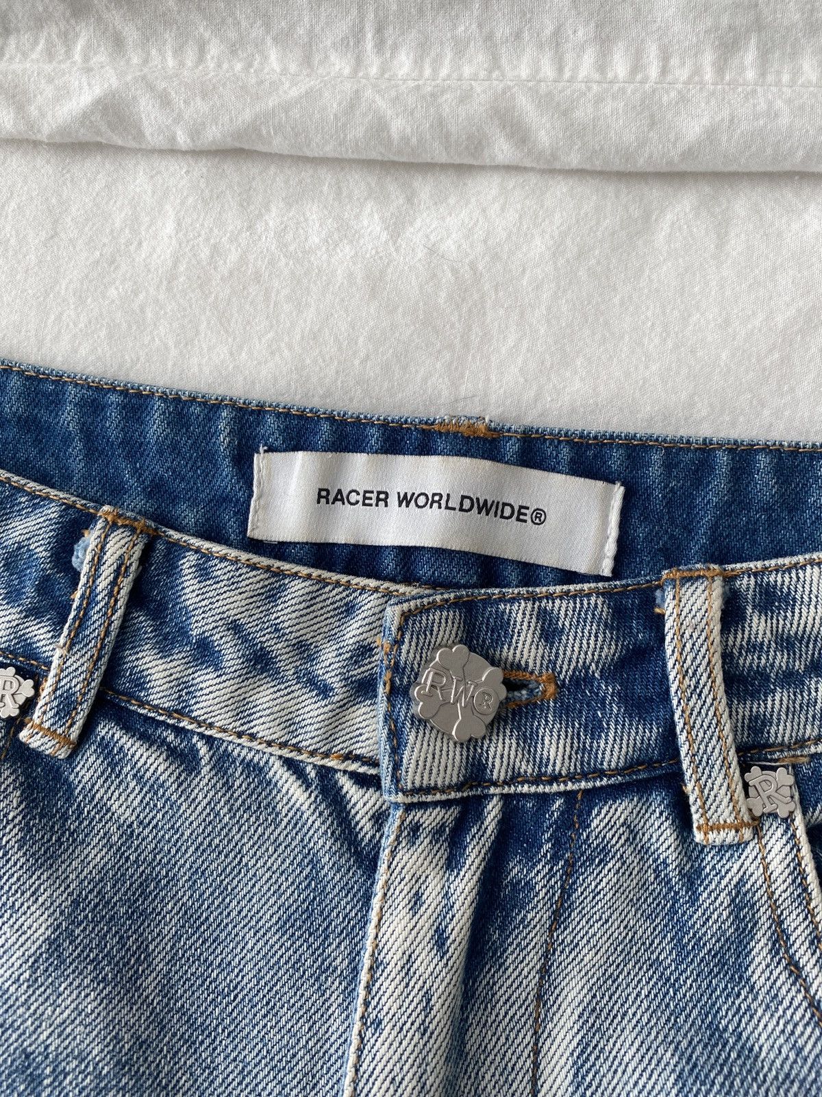 Racer Worldwide Racer Worldwide Washed Ice Patch Jeans Size US 28 / EU 44 - 5 Thumbnail