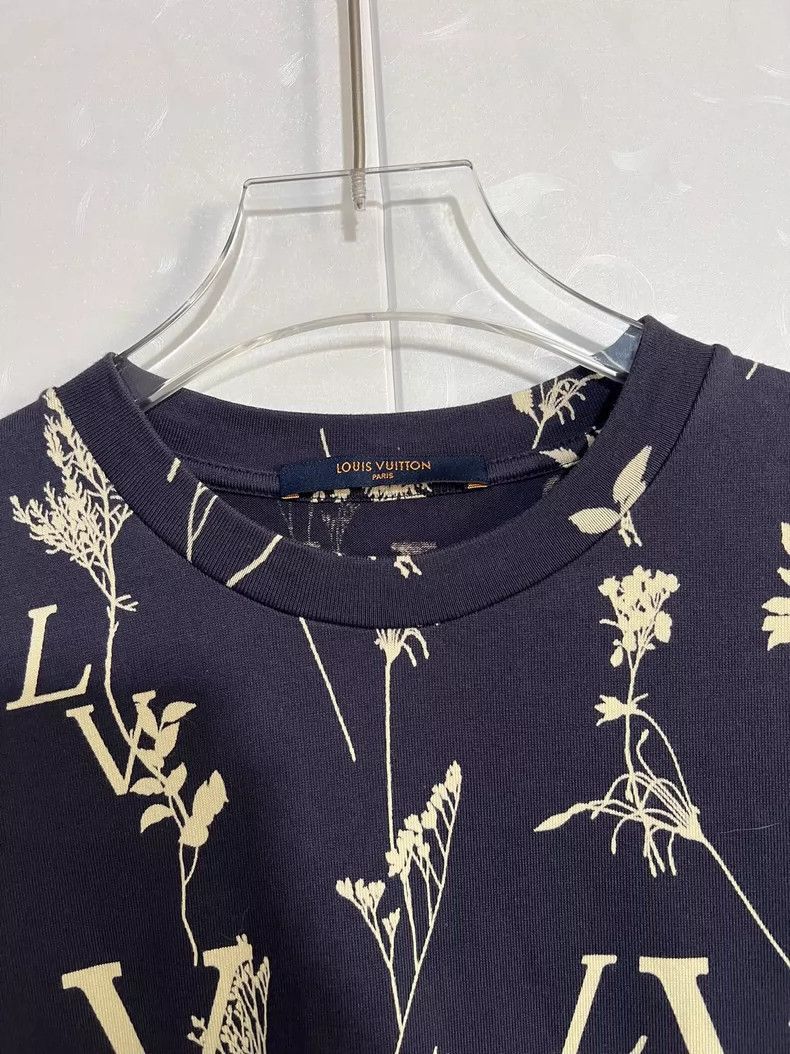 Louis Vuitton Louis Vuitton Wheat Ear Logo T-Shirt Size US XS / EU 42 / 0 - 3 Thumbnail