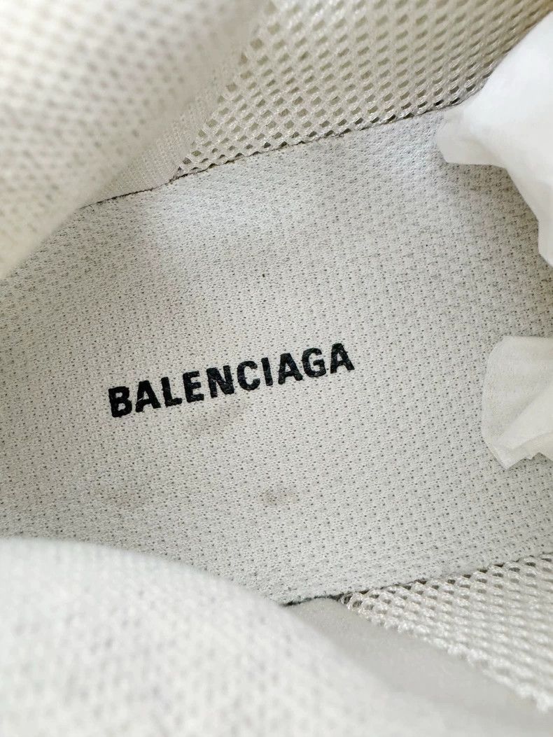 Balenciaga Balenciaga Dad Sneakers Size 35 for Sale-2505 Size US 4.5 / IT 34.5 - 6 Thumbnail