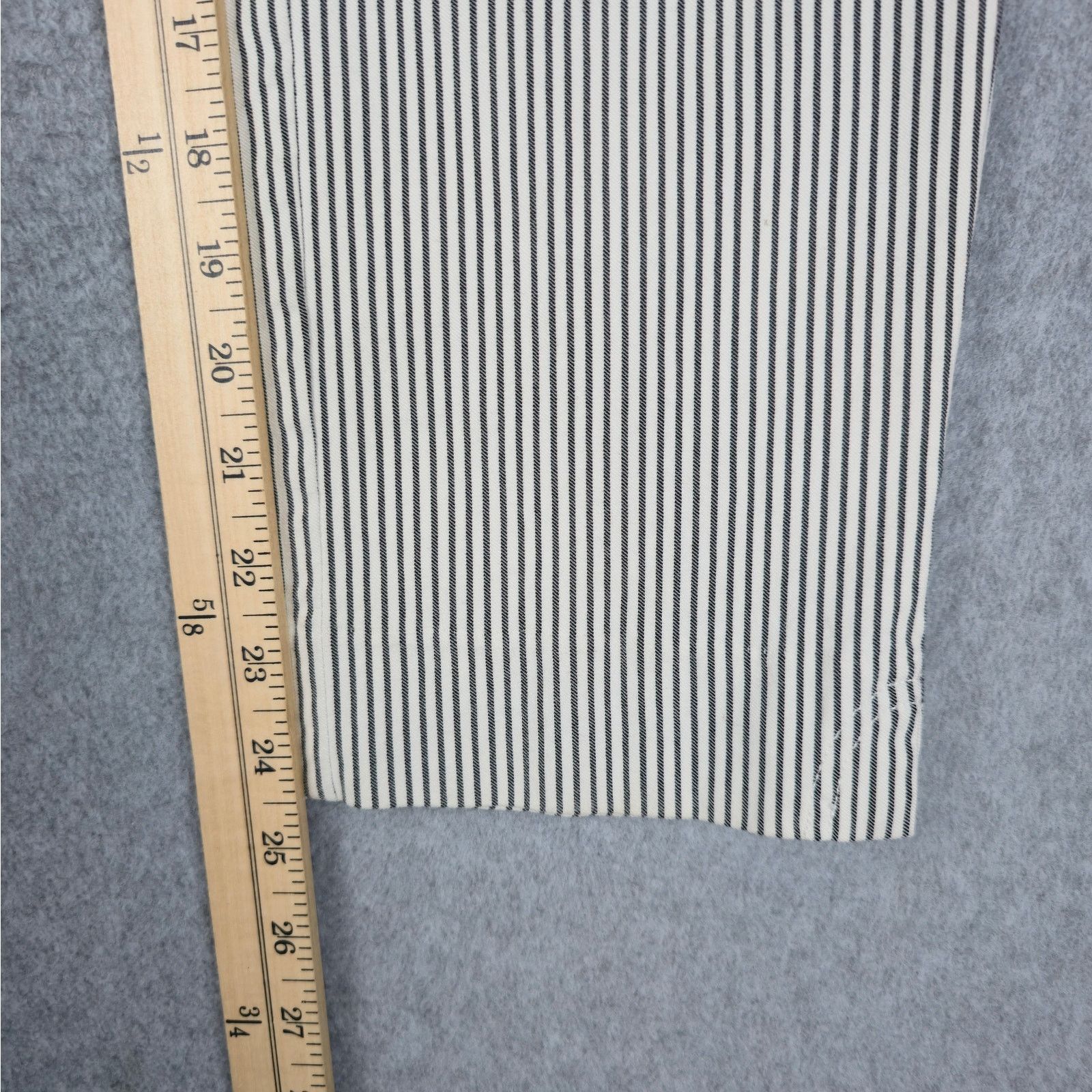 Anne Klein Anne Klein 12 Beige Charcoal Stripe Slim Pull On Crop Pants Size 34" / US 12 / IT 48 - 13 Thumbnail