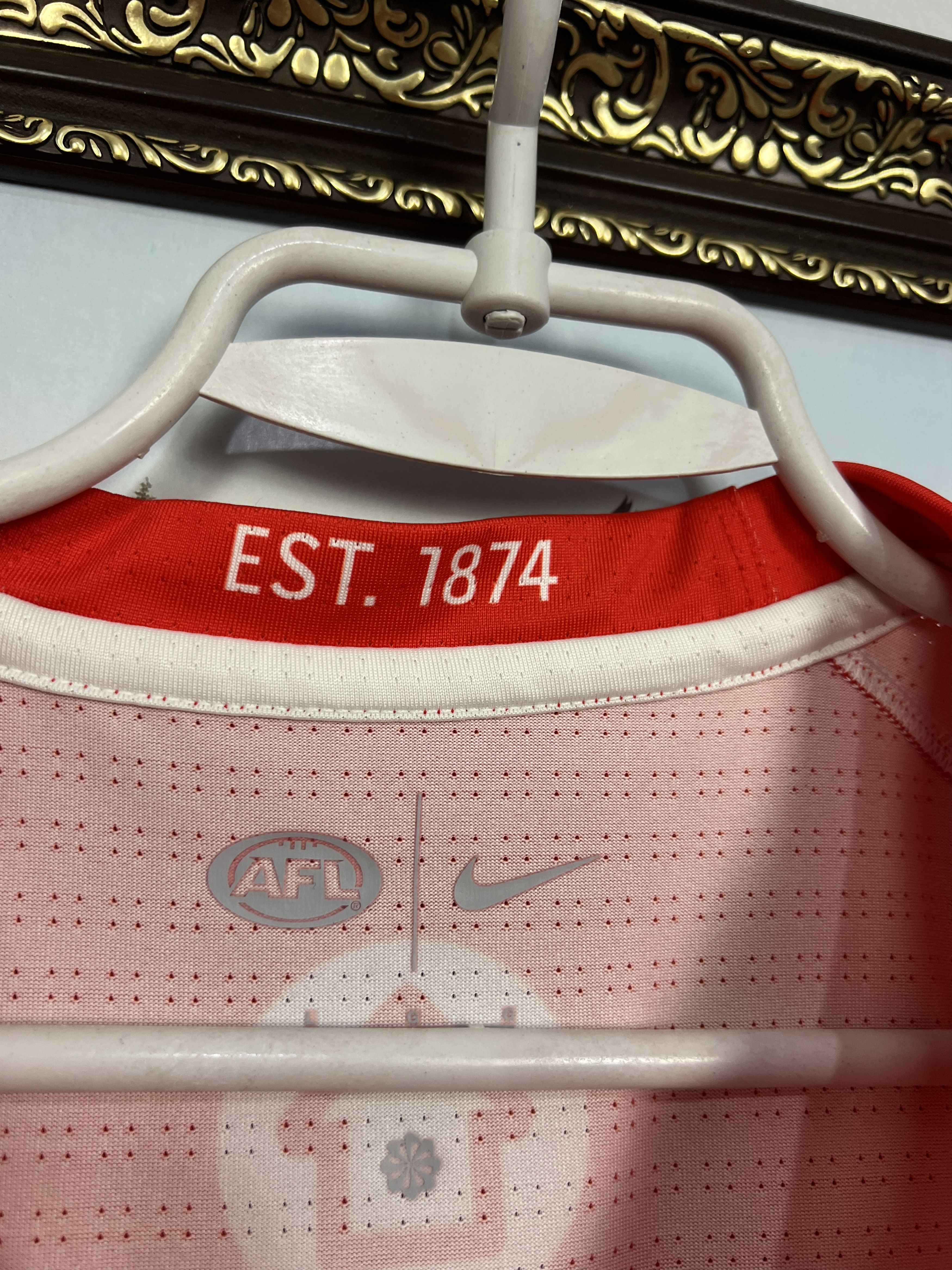 Nike Sydney Swans AFL Rugby Jersey Shirt Trikot Rare Hype Size US L / EU 52-54 / 3 - 5 Thumbnail
